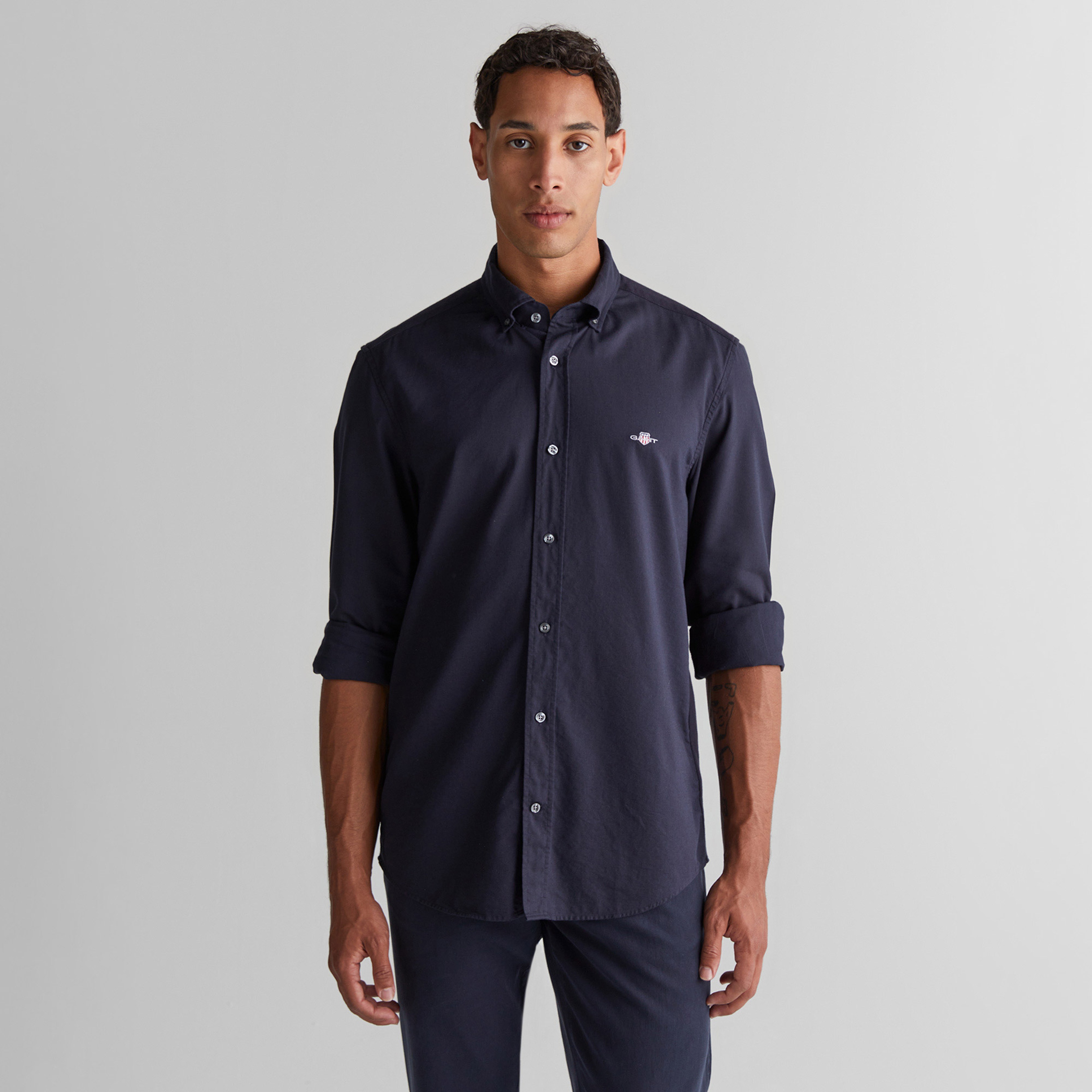 GANT Erkek Laciver Düğmeli Yaka Logolu Gömlek