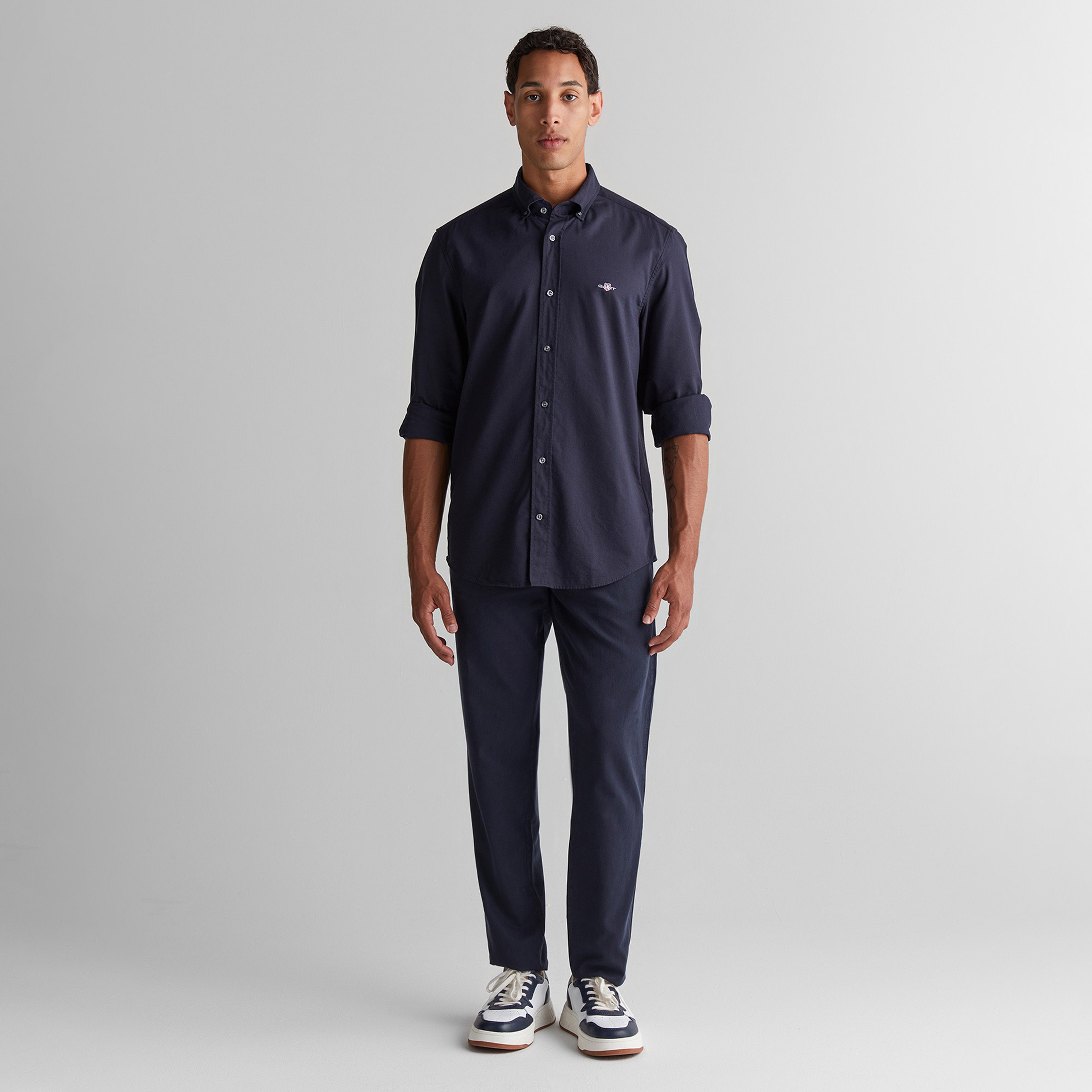 GANT Erkek Laciver Düğmeli Yaka Logolu Gömlek