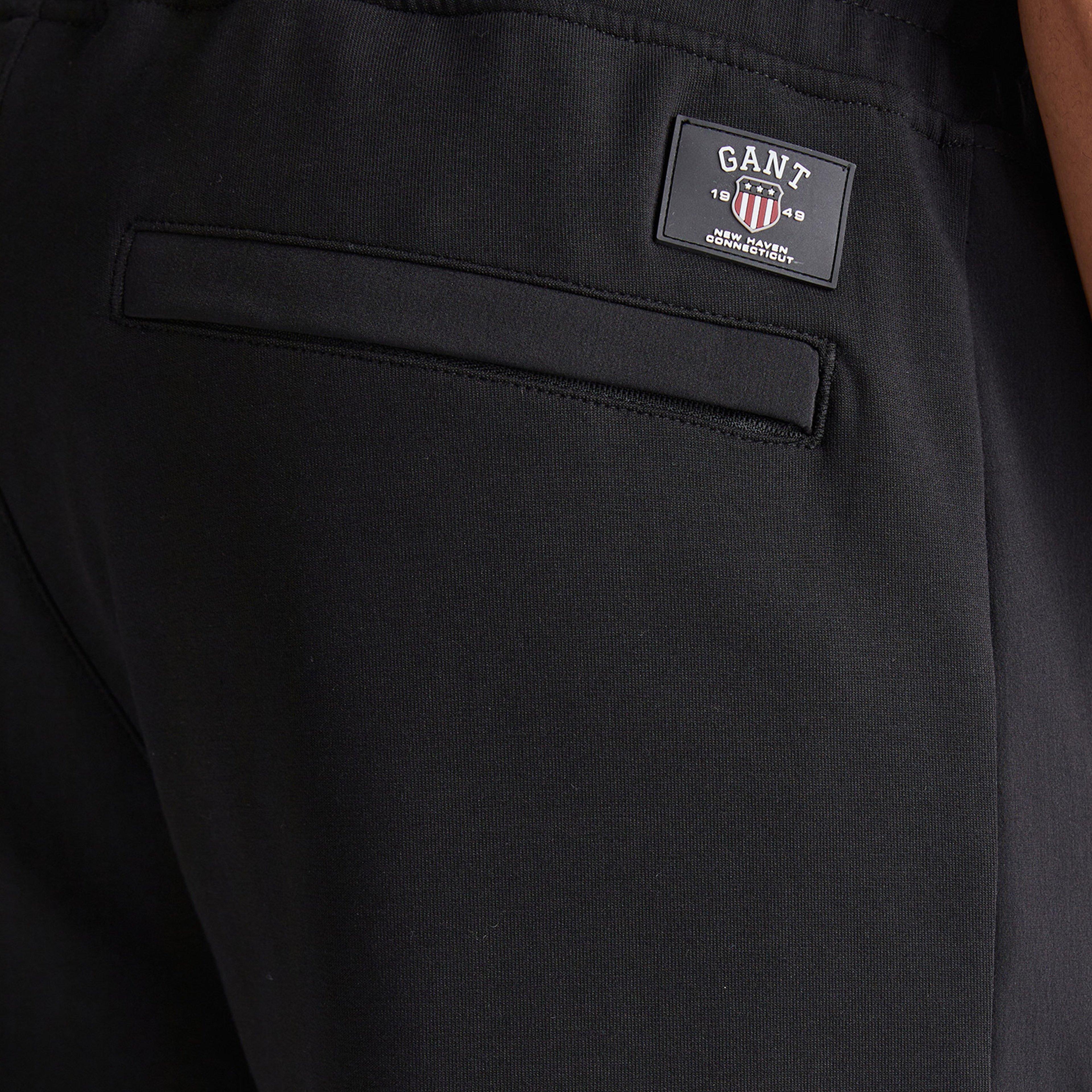 GANT Erkek Siyah Regular Fit Eşofman Altı