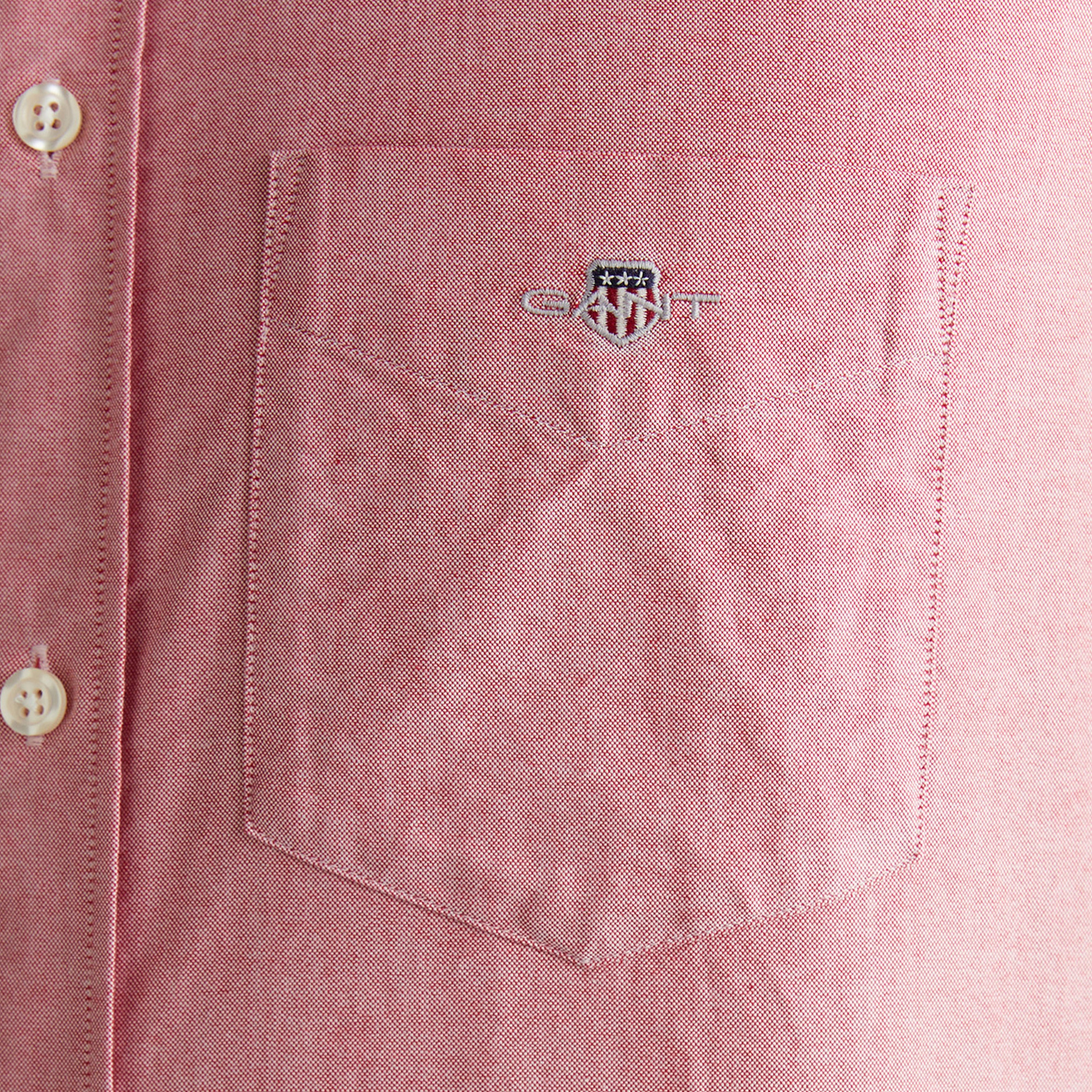 GANT Erkek Kırmızı Regular Fit Düğmeli Yaka Gömlek