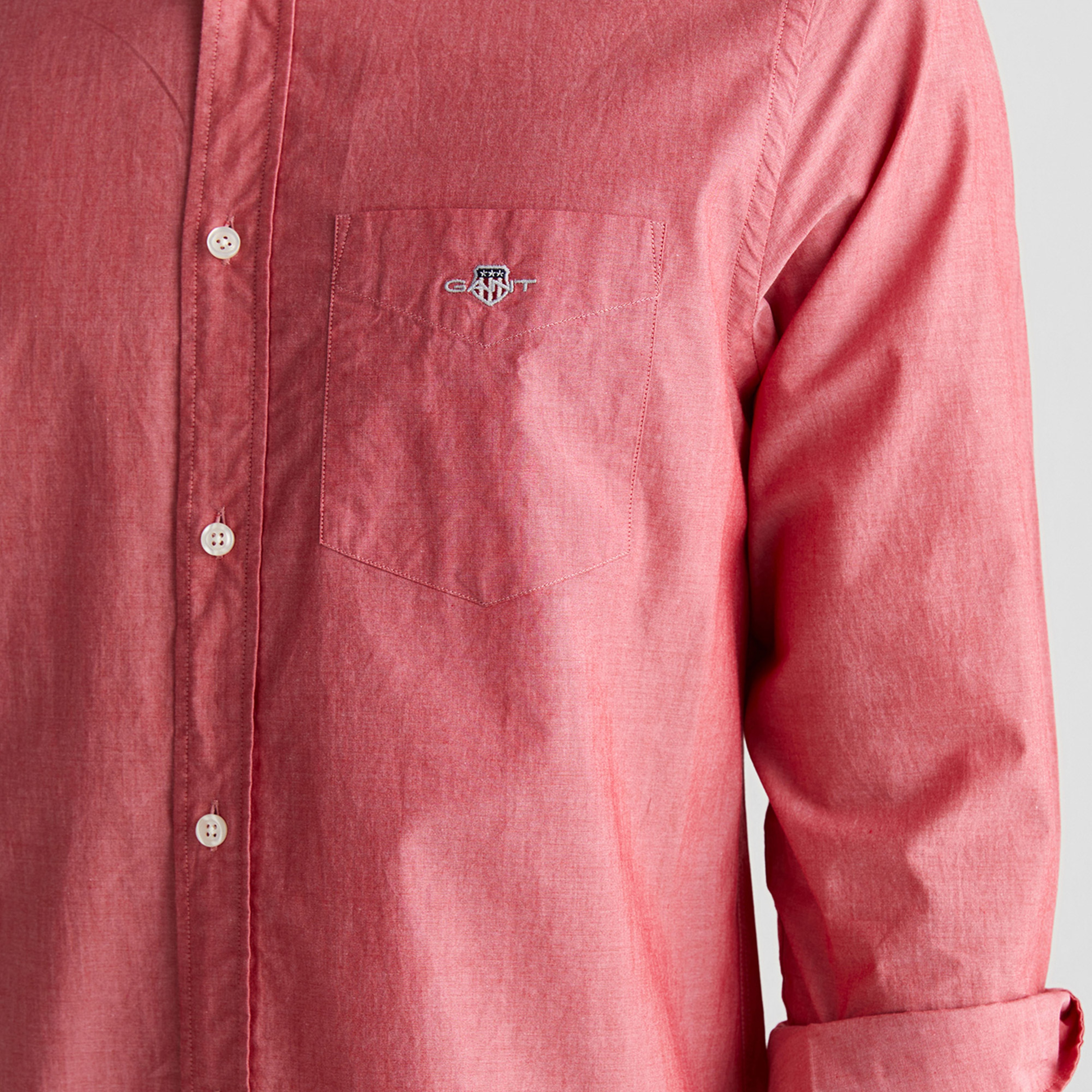 GANT Erkek Kırmızı Regular Fit Düğmeli Yaka Poplin Gömlek