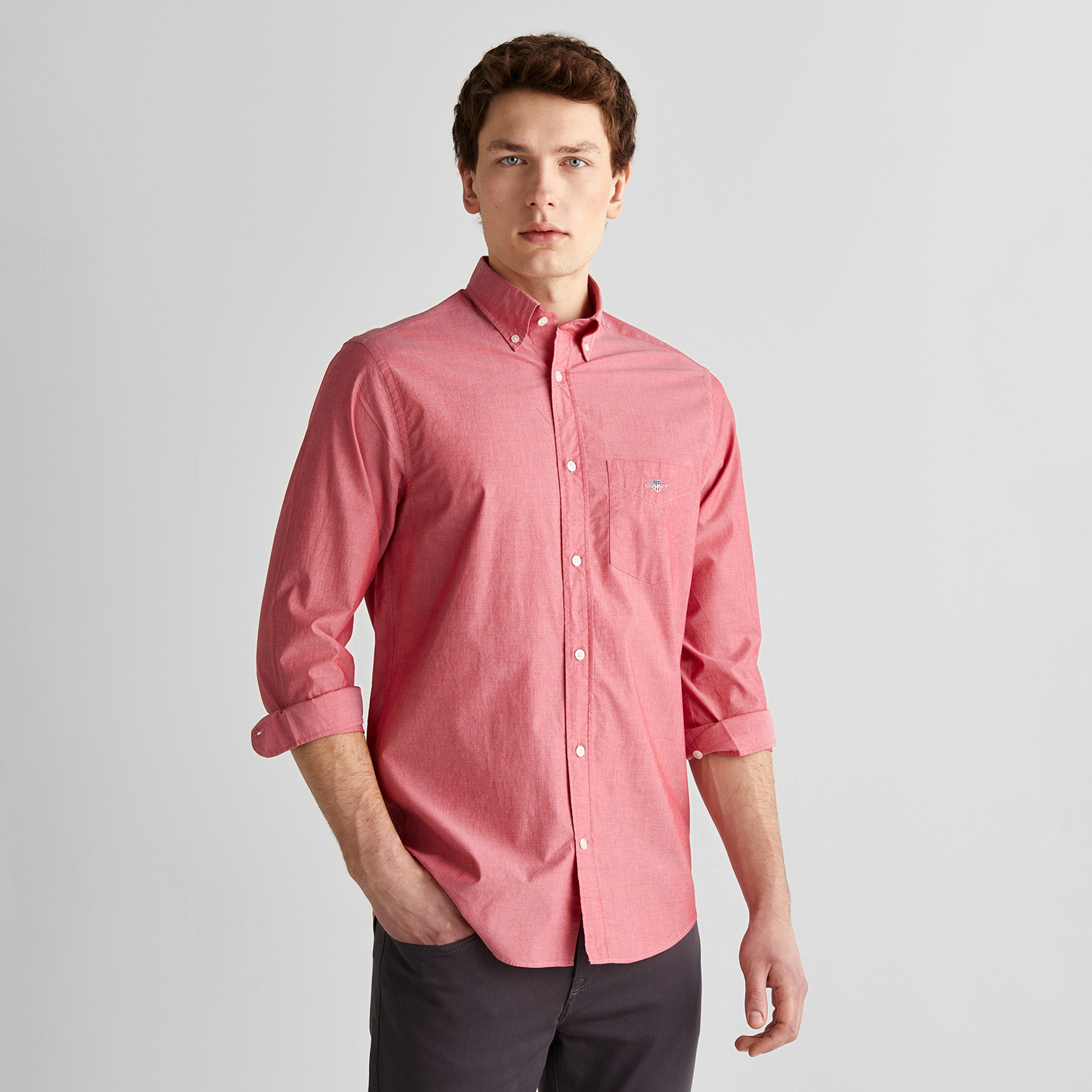 GANT Erkek Kırmızı Regular Fit Düğmeli Yaka Poplin Gömlek