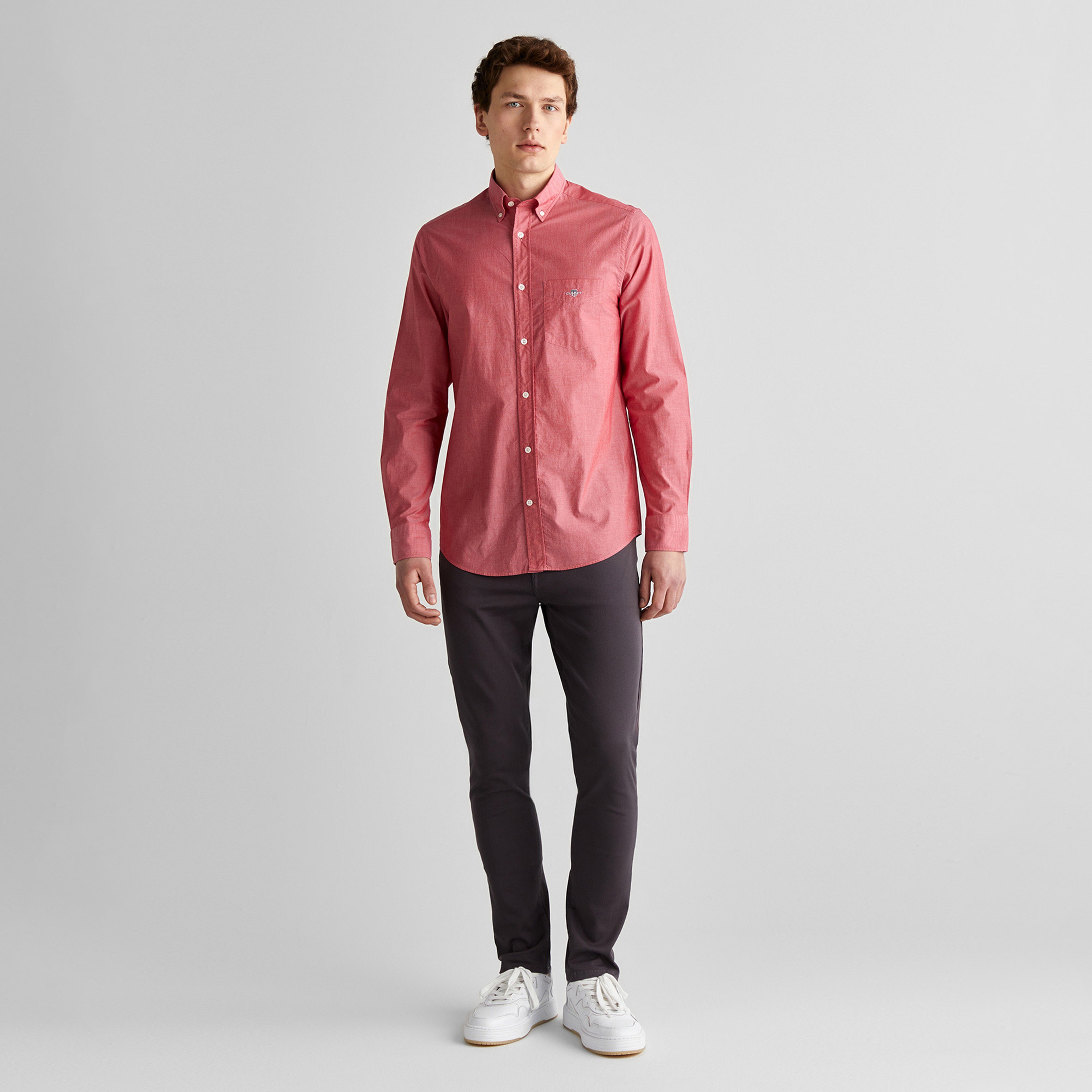 GANT Erkek Kırmızı Regular Fit Düğmeli Yaka Poplin Gömlek