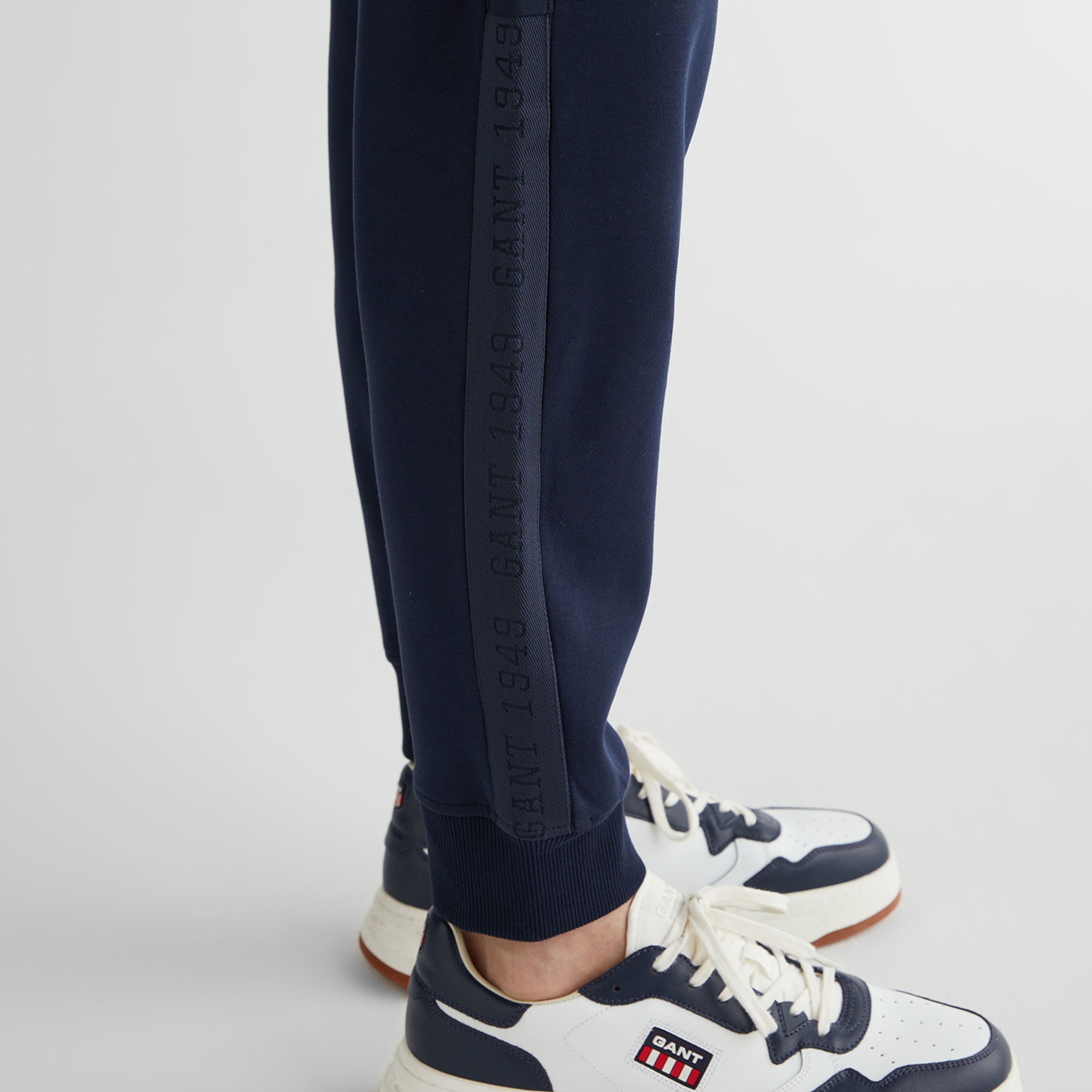 GANT Erkek Lacivert Regular Fit Eşofman Altı