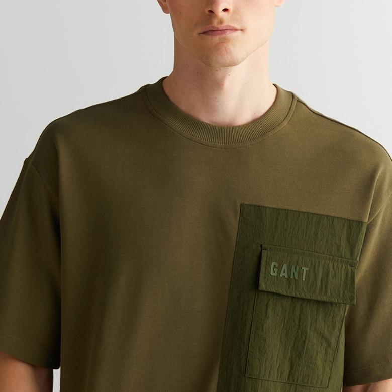 GANT Erkek Yeşil Relaxed Fit Bisiklet Yaka Logolu T-Shirt