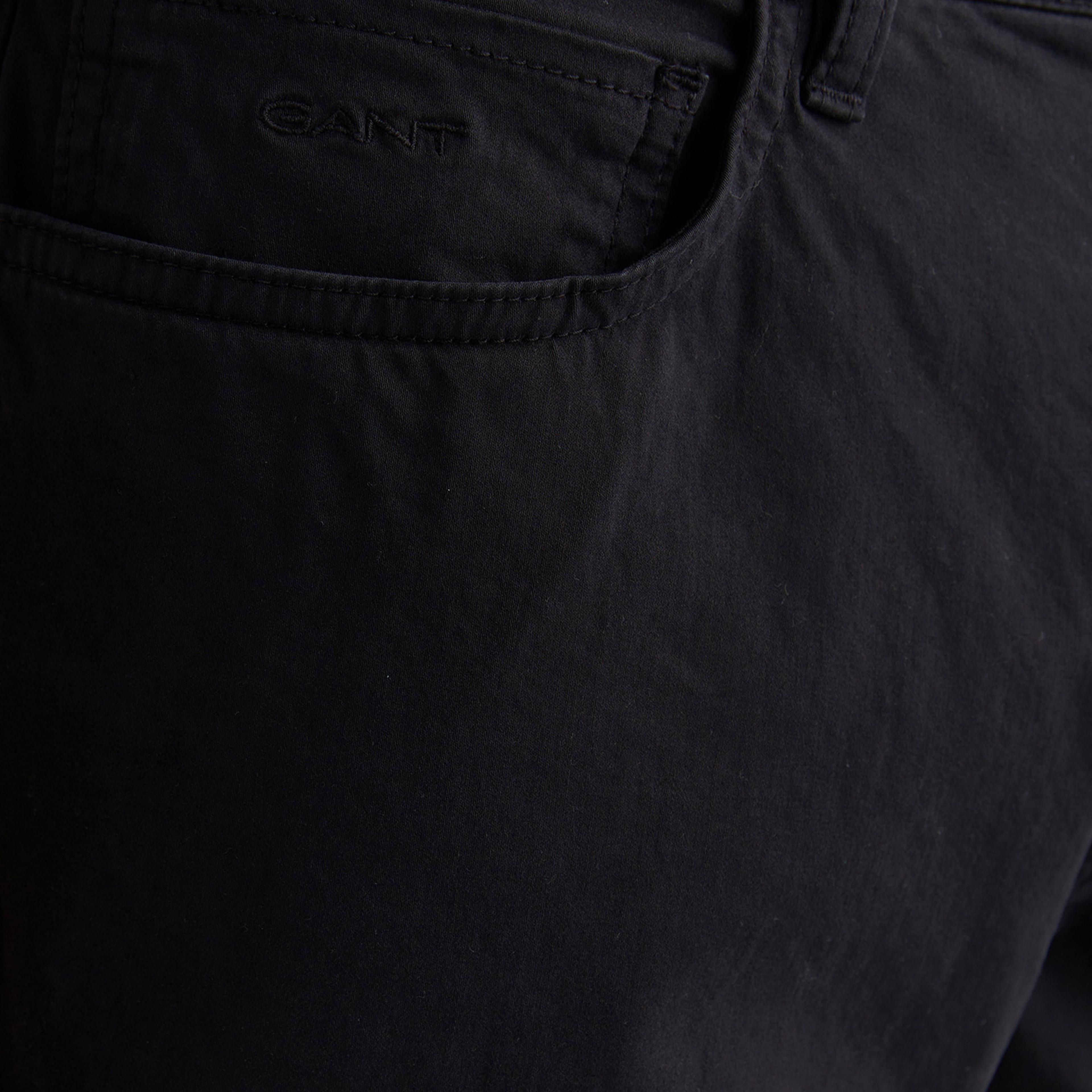 GANT Erkek Siyah Regular Fit Pantolon