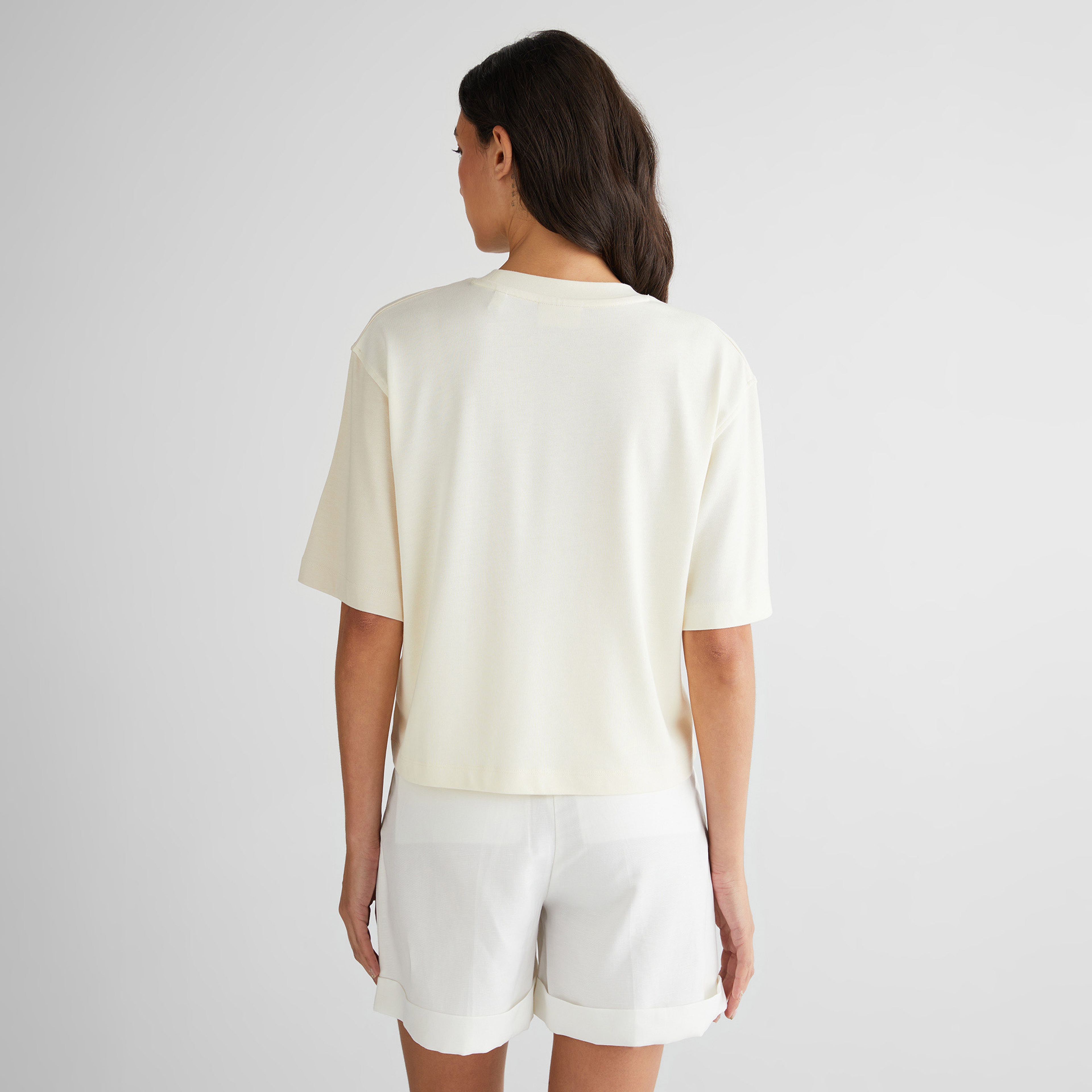 GANT Kadın Beyaz Bisiklet Yaka Renk Bloklu T-Shirt