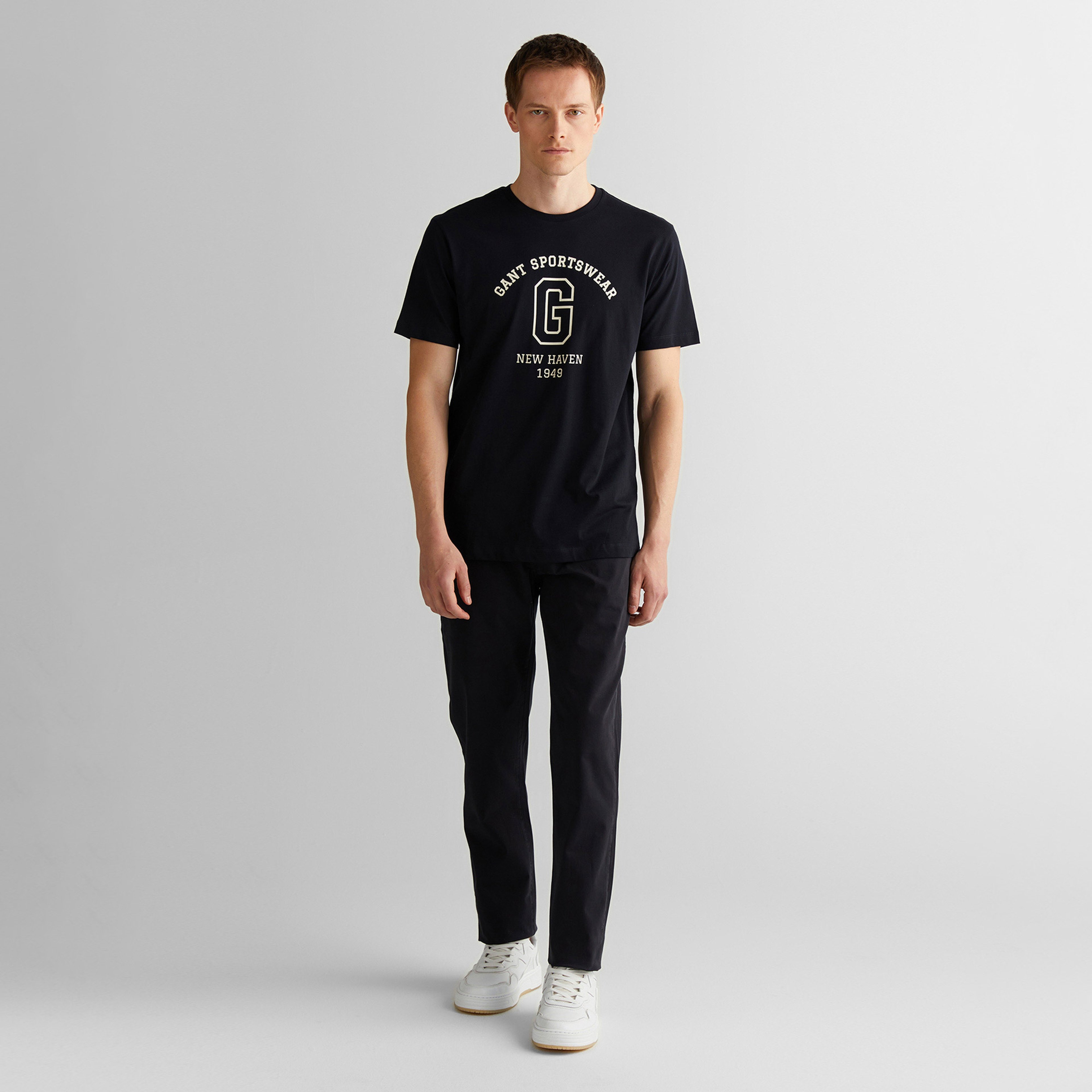 GANT Erkek Siyah Regular Fit Bisiklet Yaka Logolu T-Shirt
