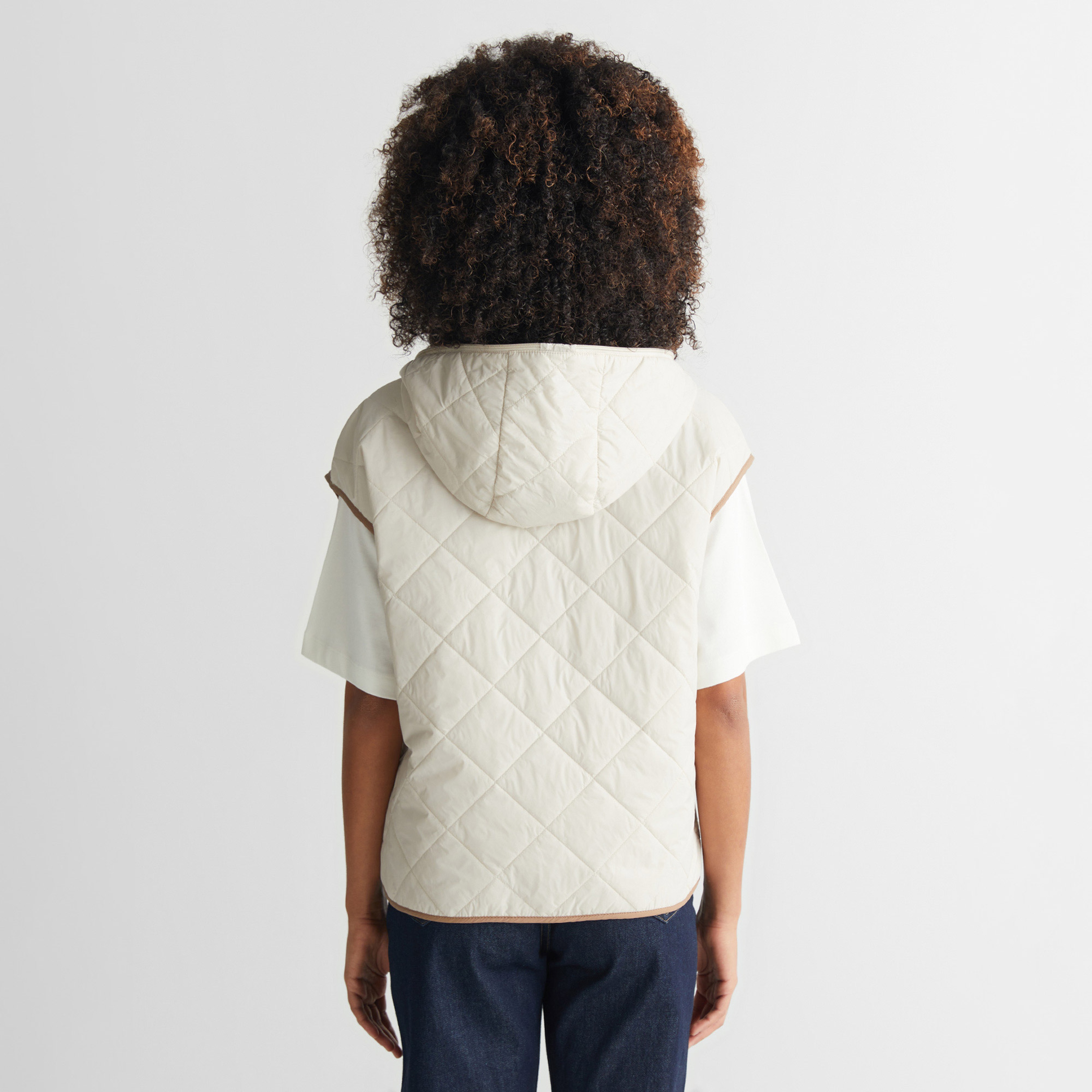 GANT Kadın Krem Kapüşonlu Logolu Yelek