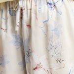 GANT Kadın Krem Relaxed Fit Desenli Şort