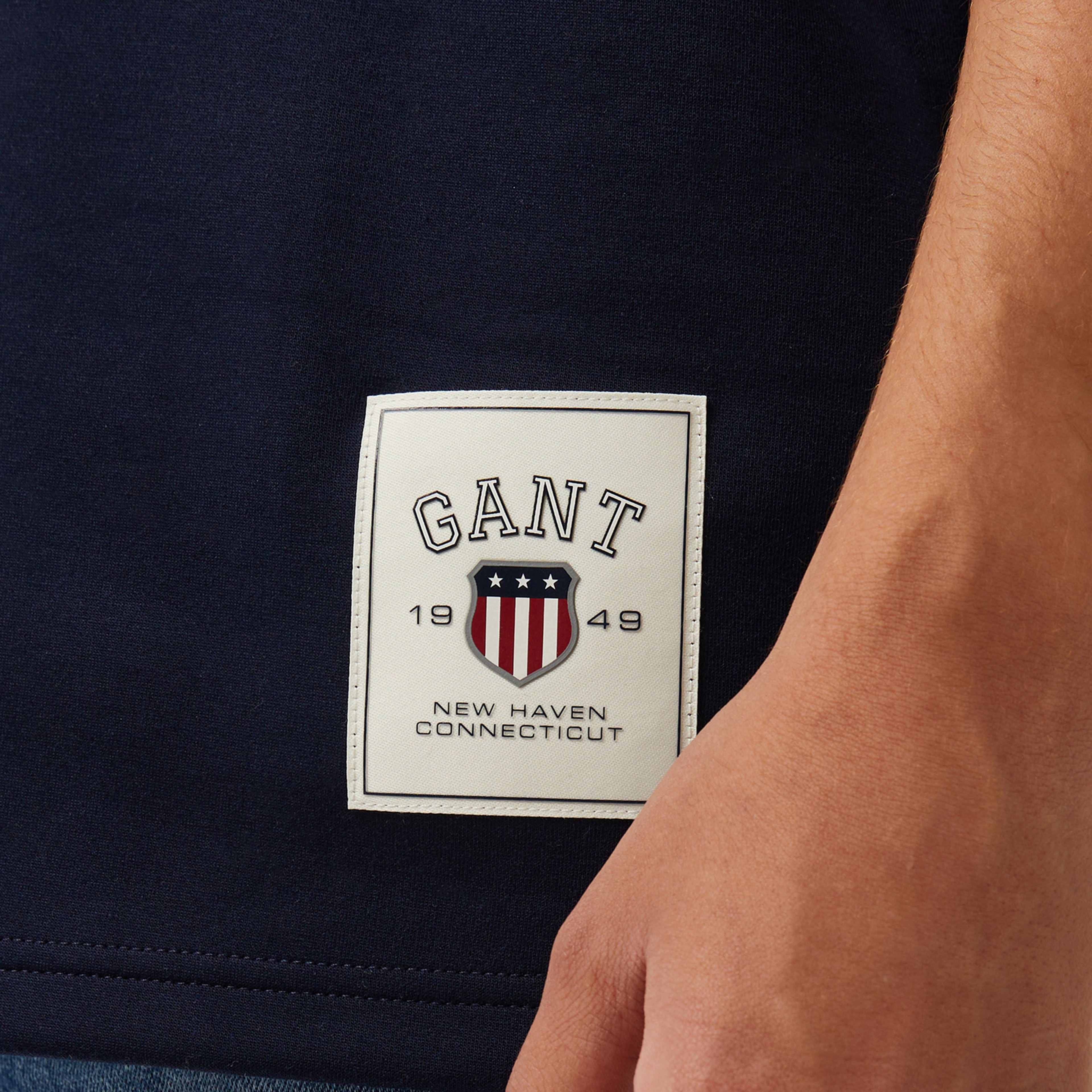 GANT Erkek Lacivert Oversize Fit T-Shirt