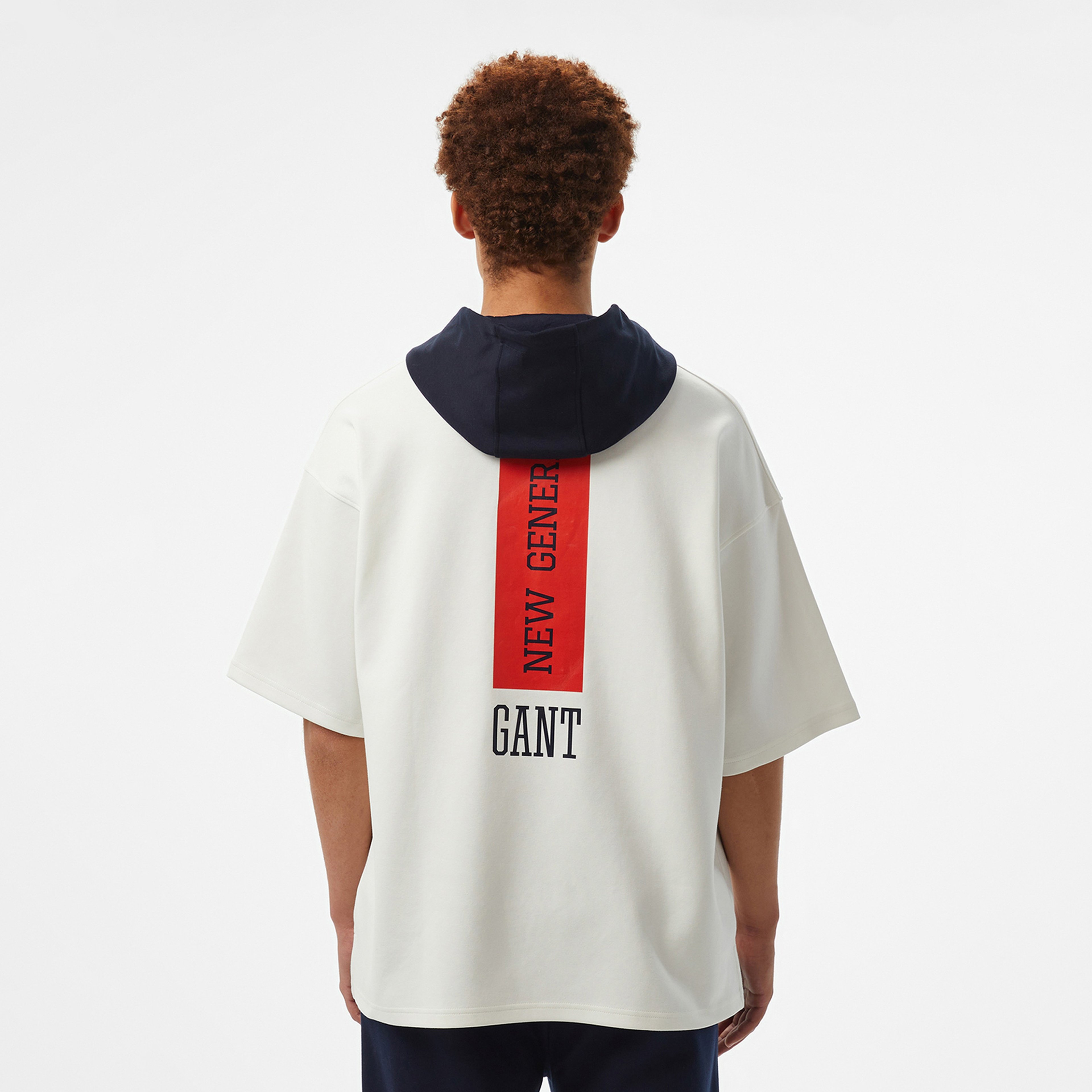 GANT Erkek Beyaz Kapüşonlu T-Shirt