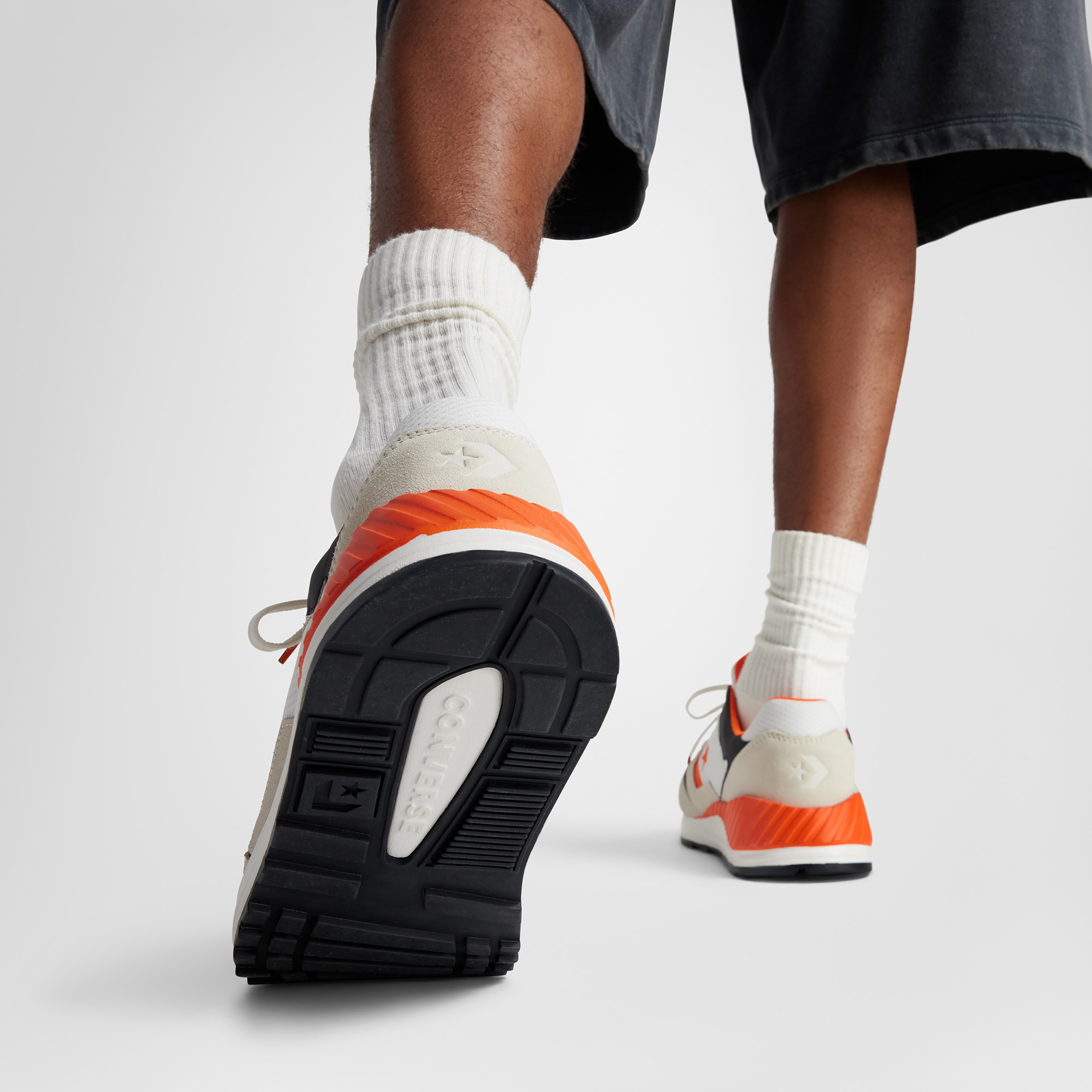 Converse Erkek Gri-Turuncu Spor Ayakkabı