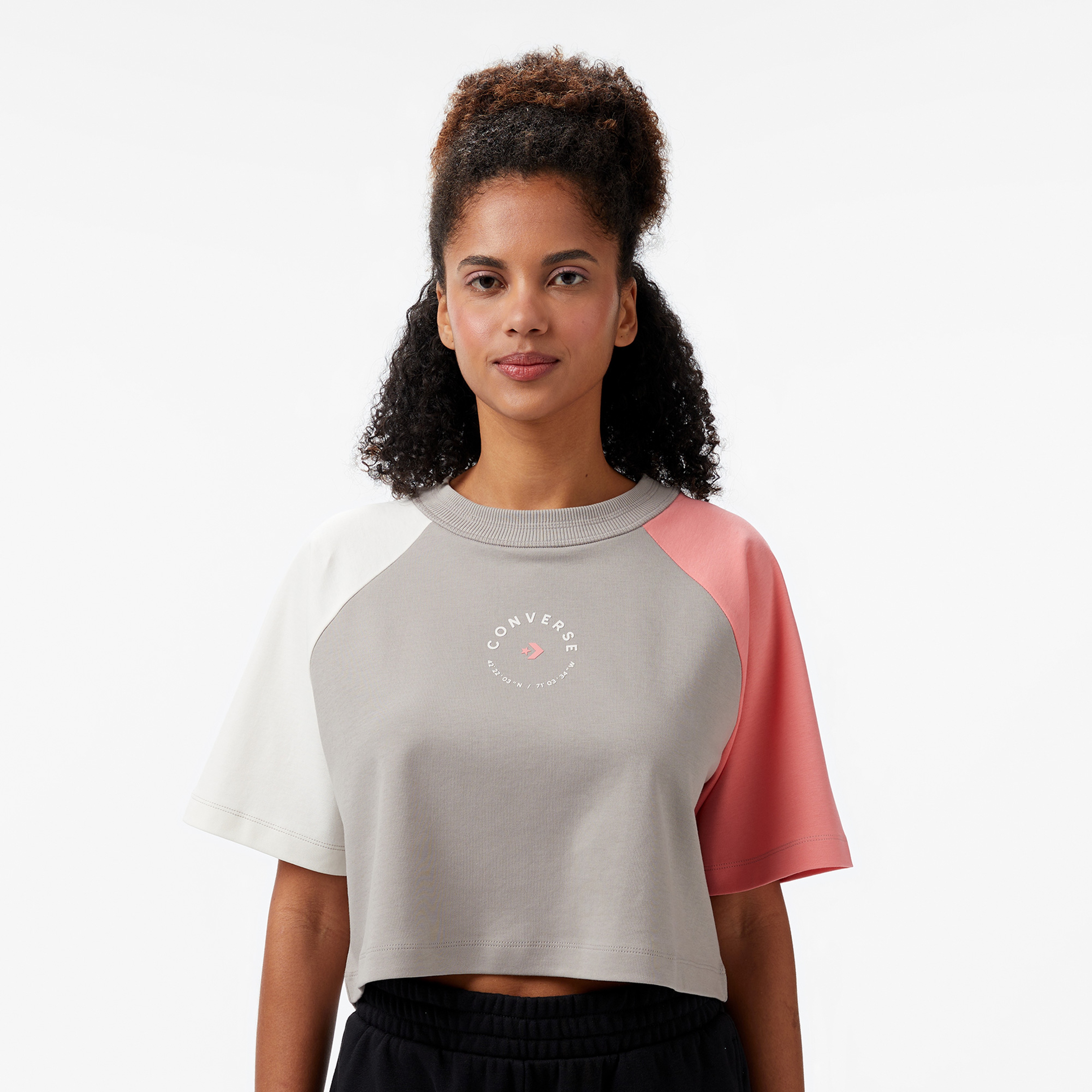 Converse Star Chevron Baskılı Kadın Gri T-Shirt