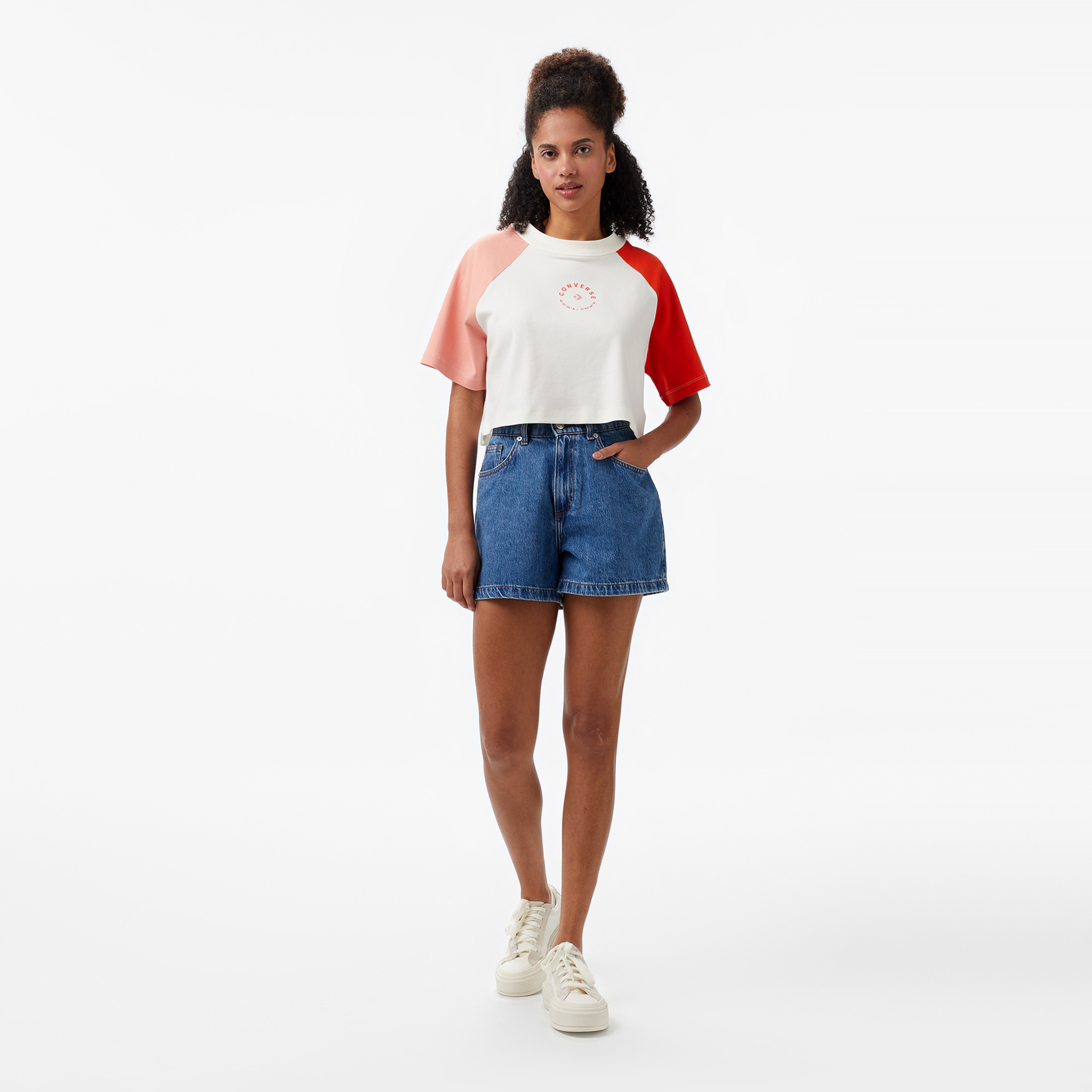 Converse Star Chevron Baskılı Kadın Krem T-Shirt