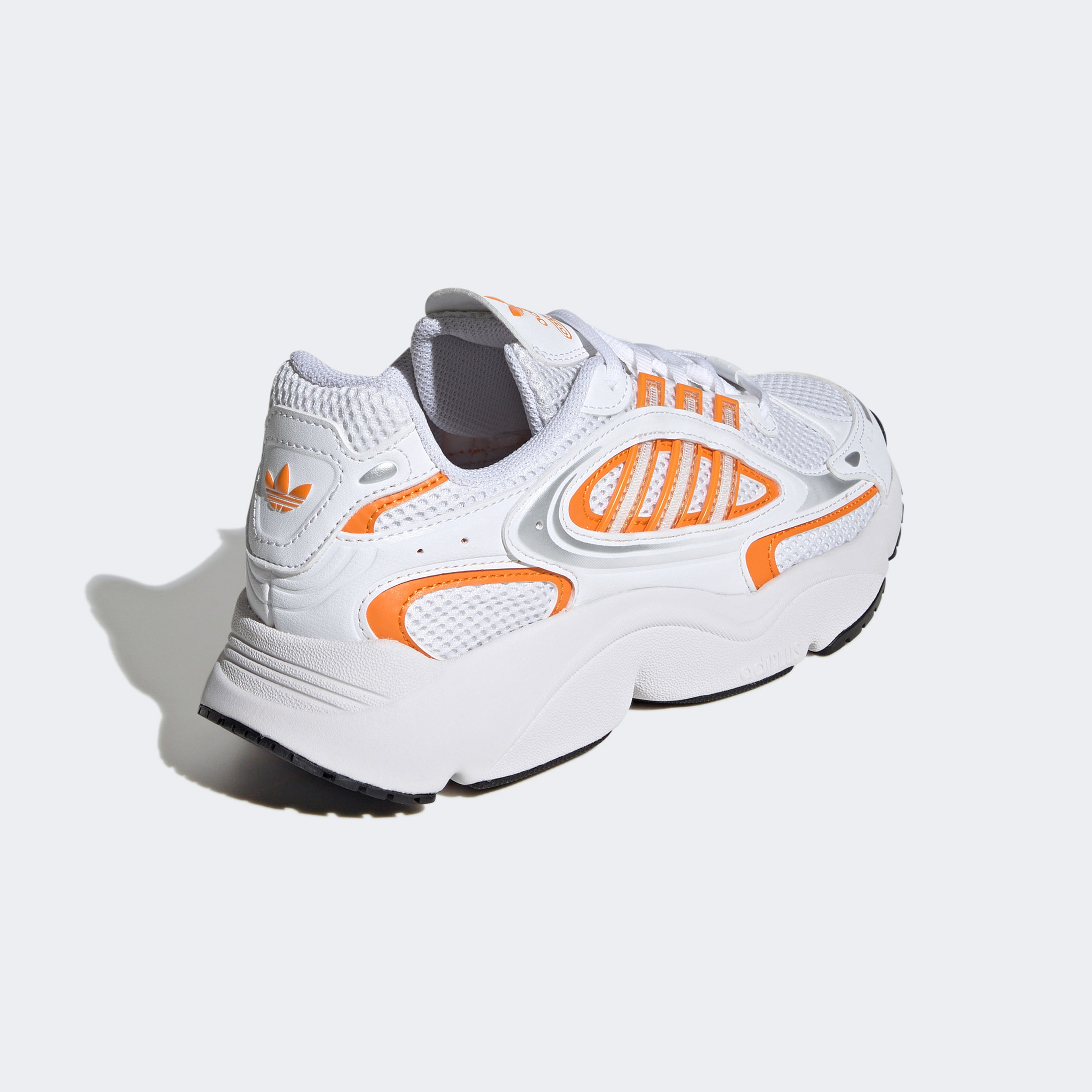 adidas Ozmillen W Kadın Beyaz Spor Ayakkabı