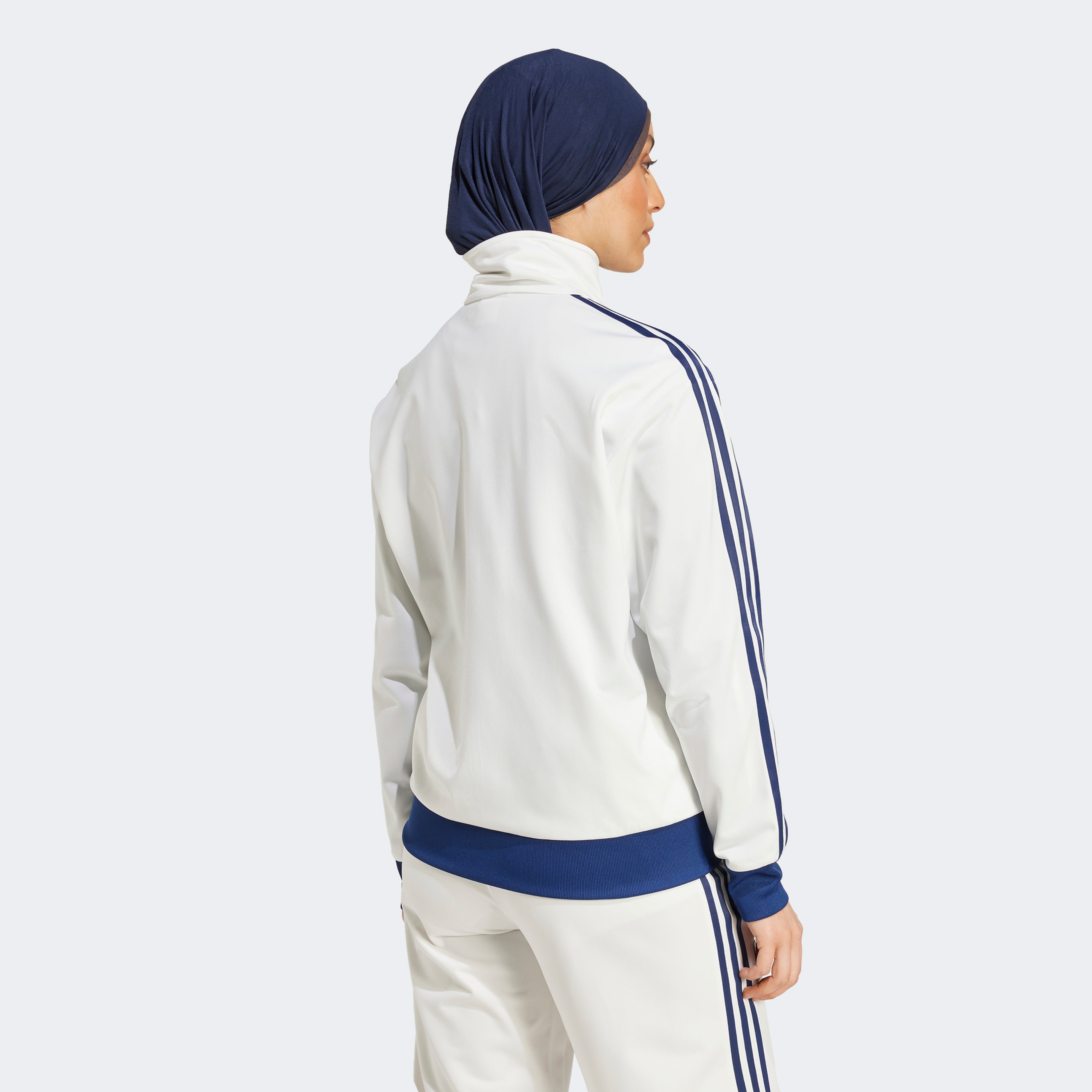 adidas Firebird Badge Kadın Beyaz Eşofman Üstü