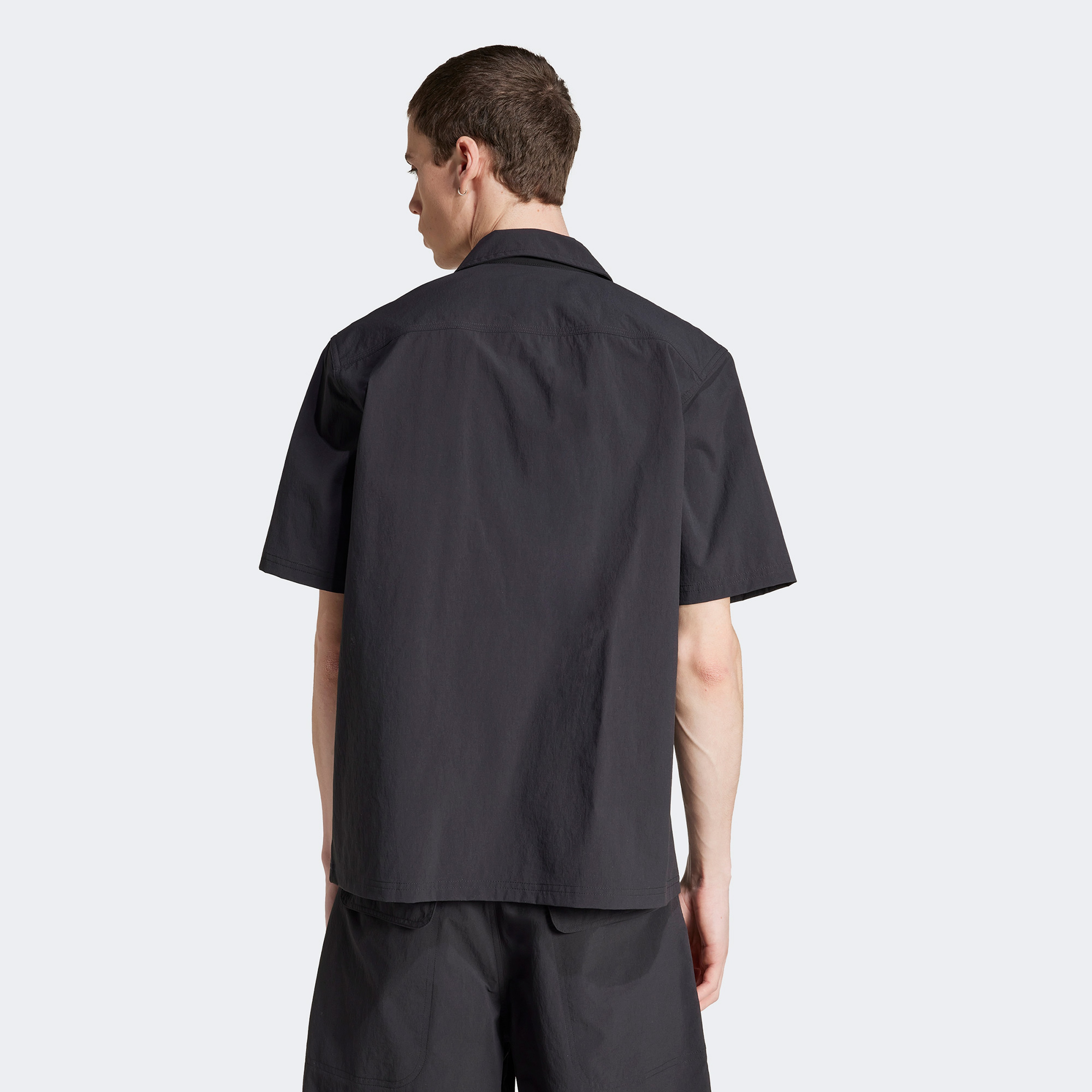 adidas Originals Essentials Erkek Fermuarlı Siyah Gömlek