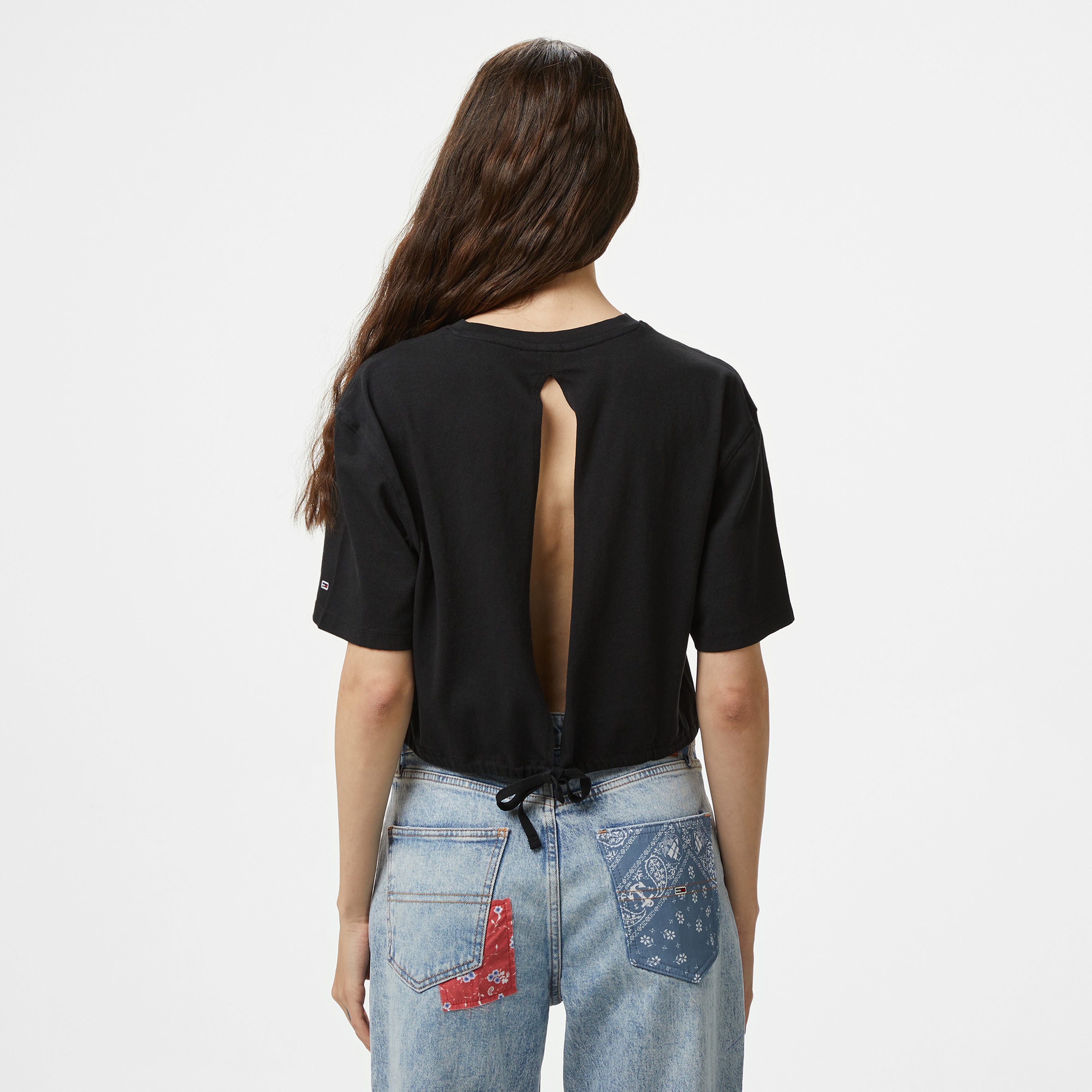 Tommy Jeans Cropped Gmd Script Open Back Kadın Siyah T-Shirt