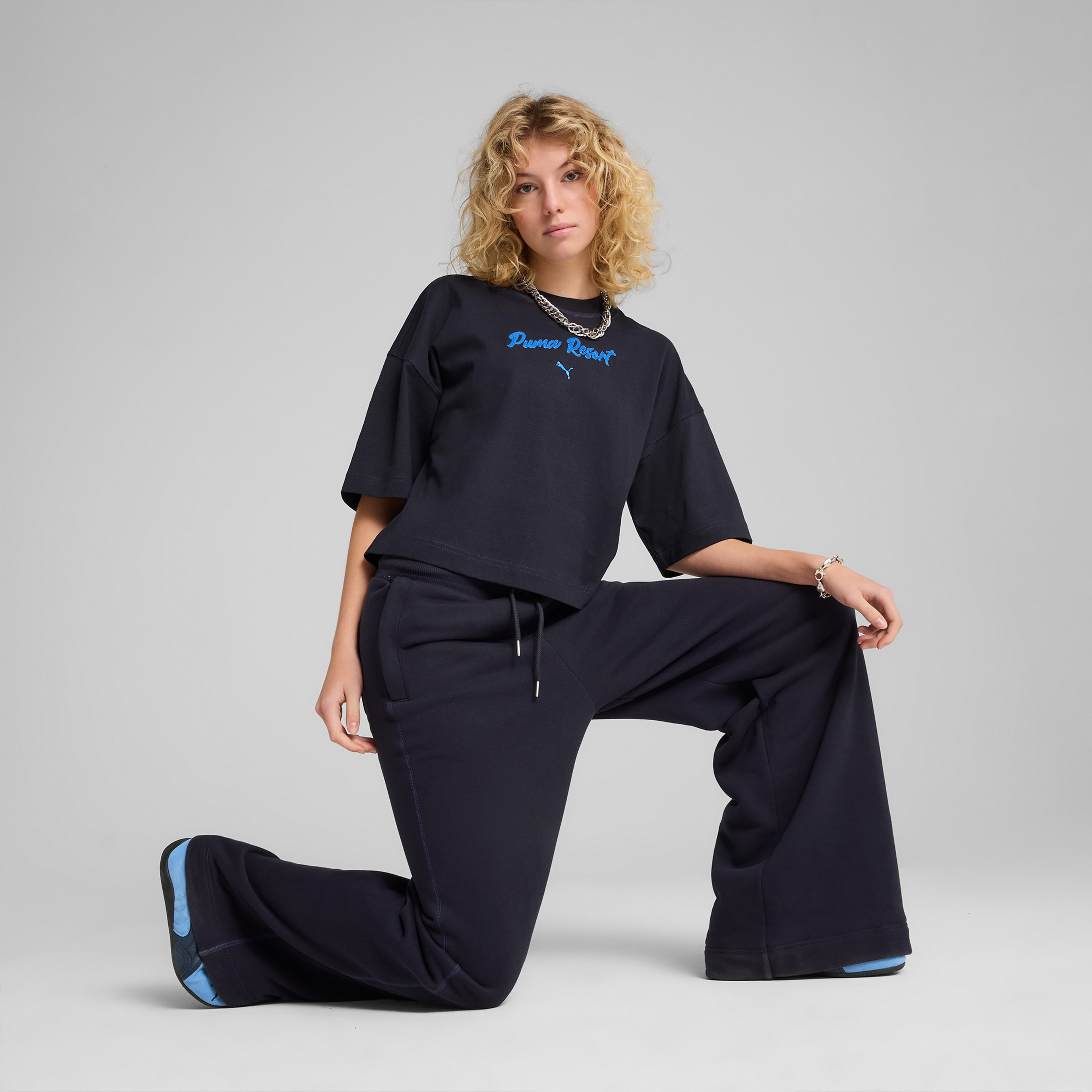 Puma Premium Ess Graphic Kadın Lacivert T-Shirt