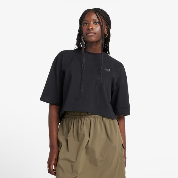 New Balance WT43536 Kadın Siyah Crop T-Shirt