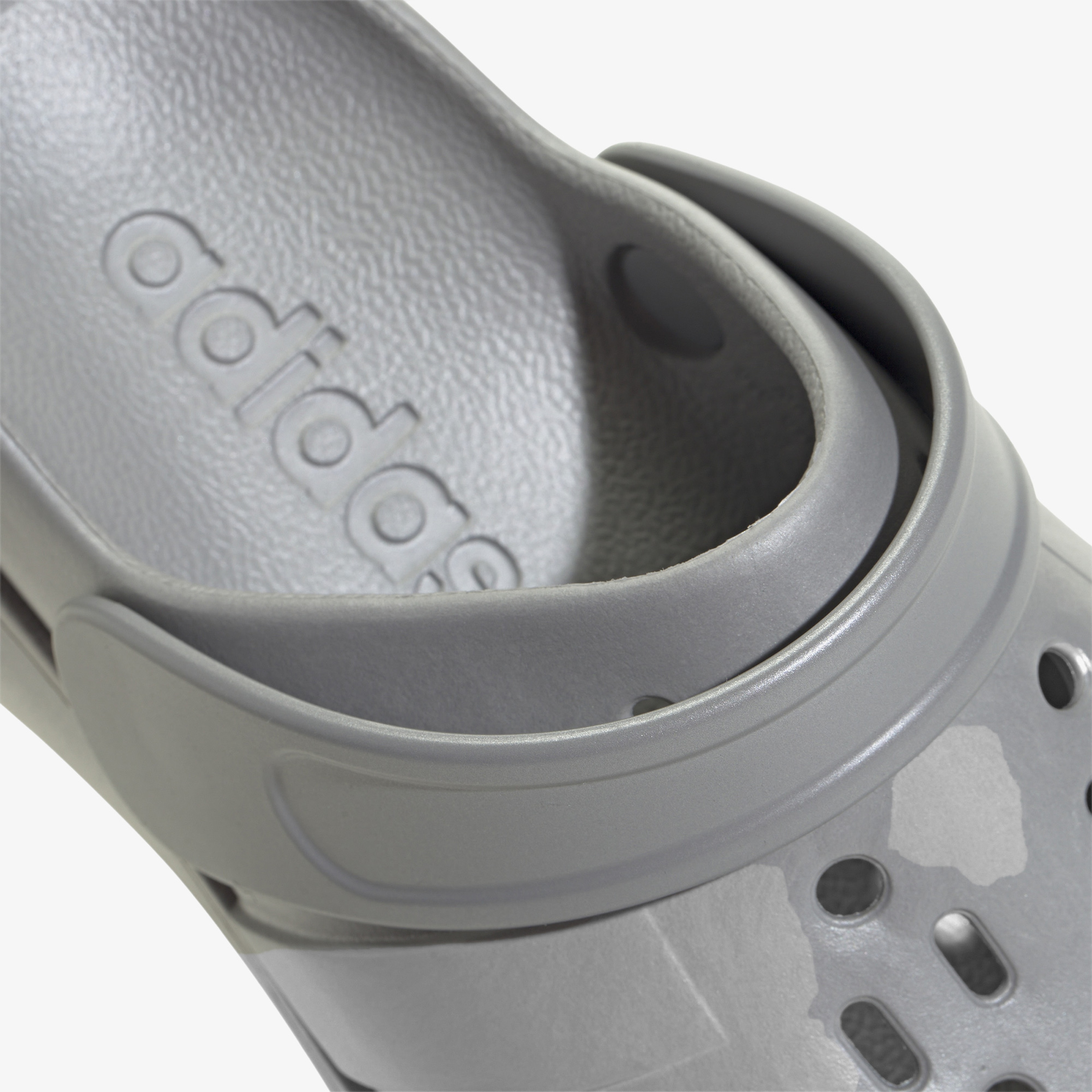 adidas AdıletteClogPlatform Gri Unisex Sandalet