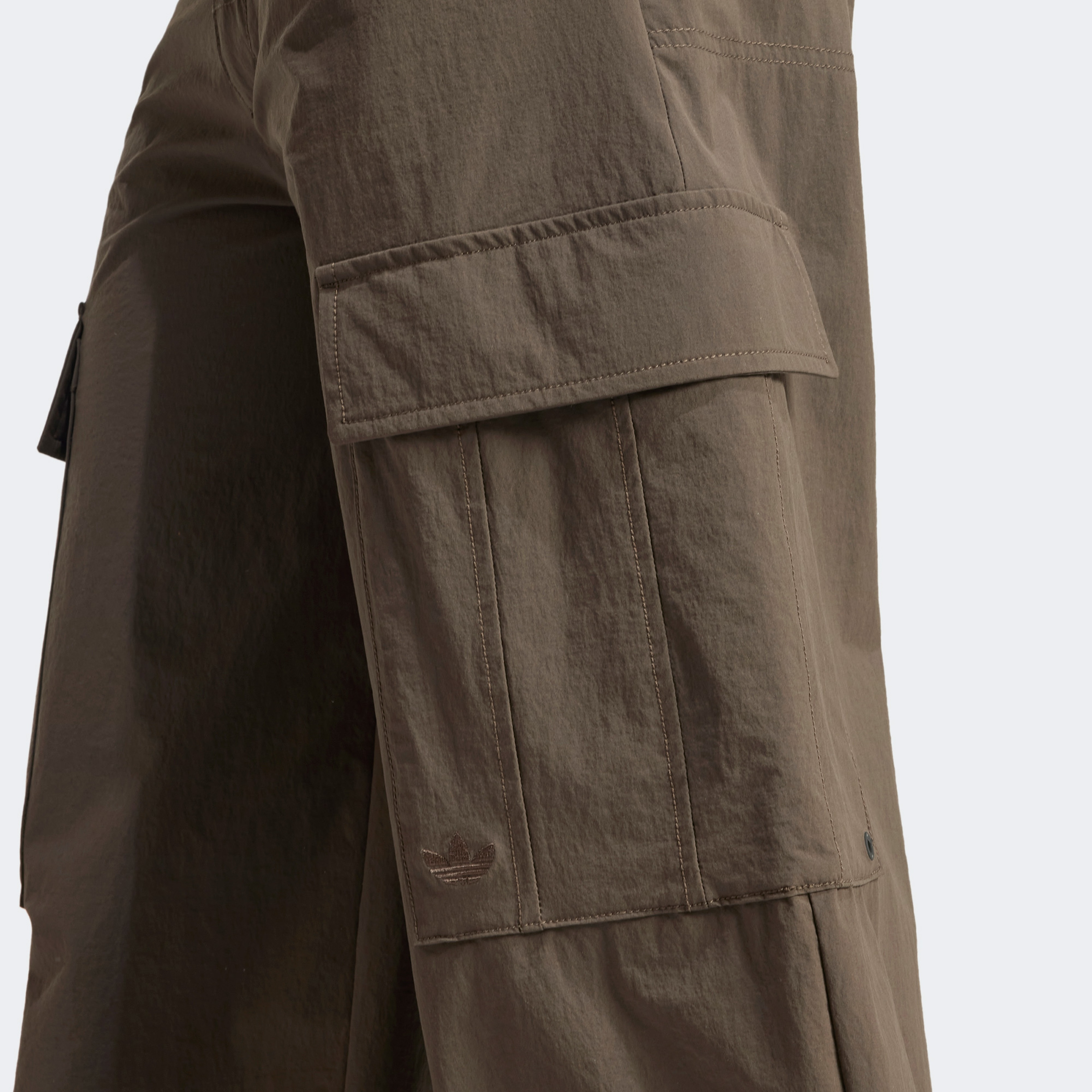 adidas Premium Essentials Kadın Yeşil Kargo Pantolon