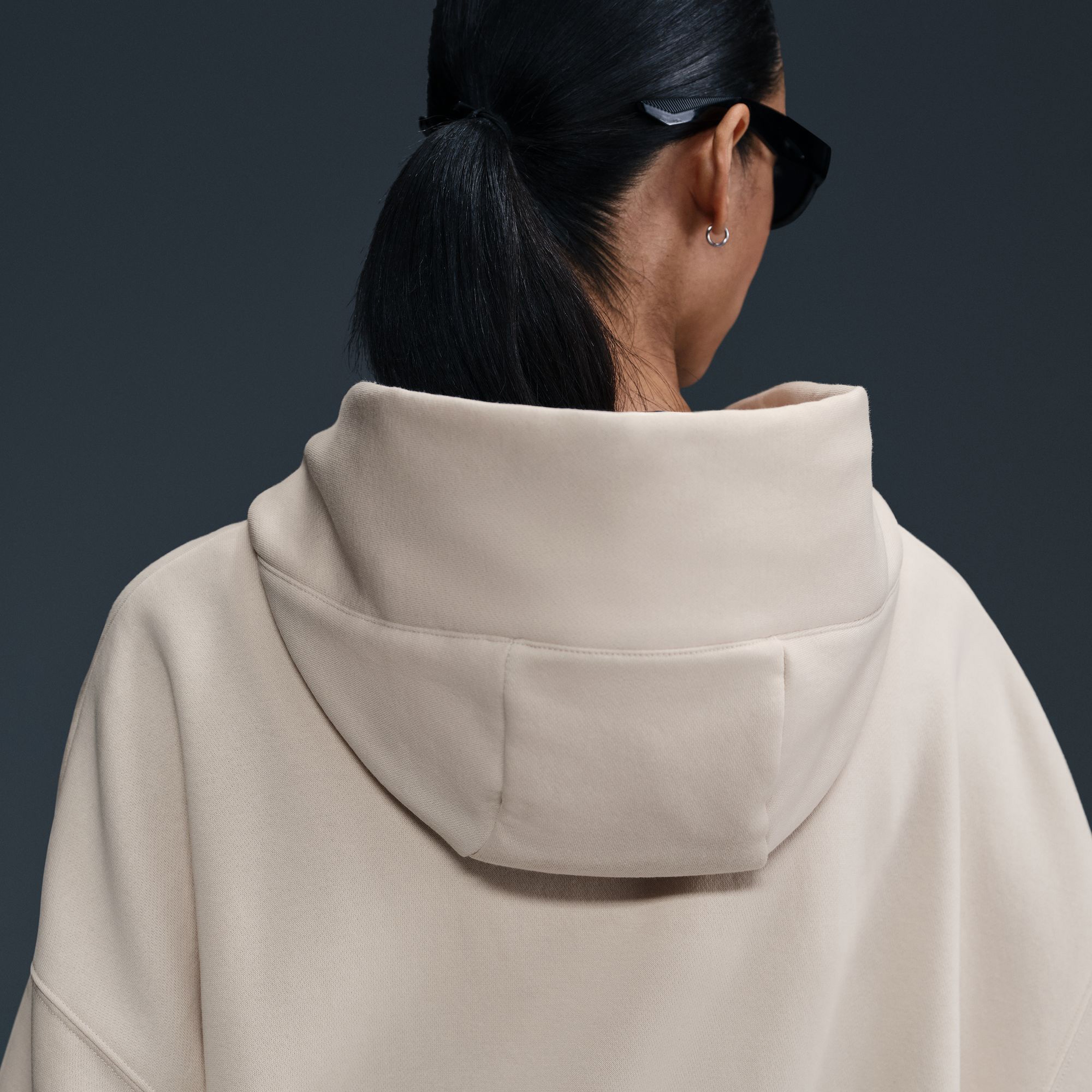 Nike Sportswear Phoenix Fleece Oversized Kadın Bej Sweatshirt