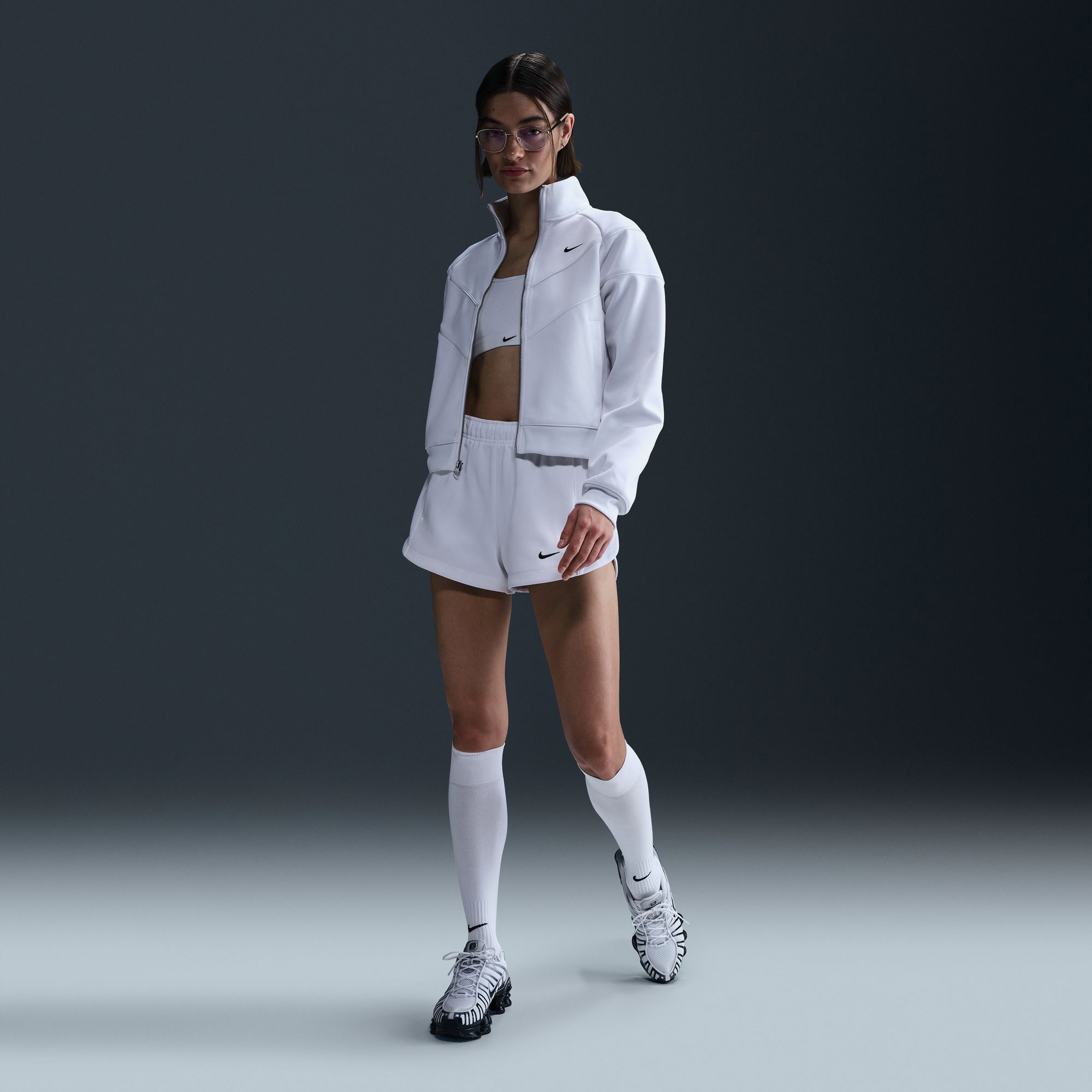 Nike Sportswear Windrunner Kadın Beyaz Ceket