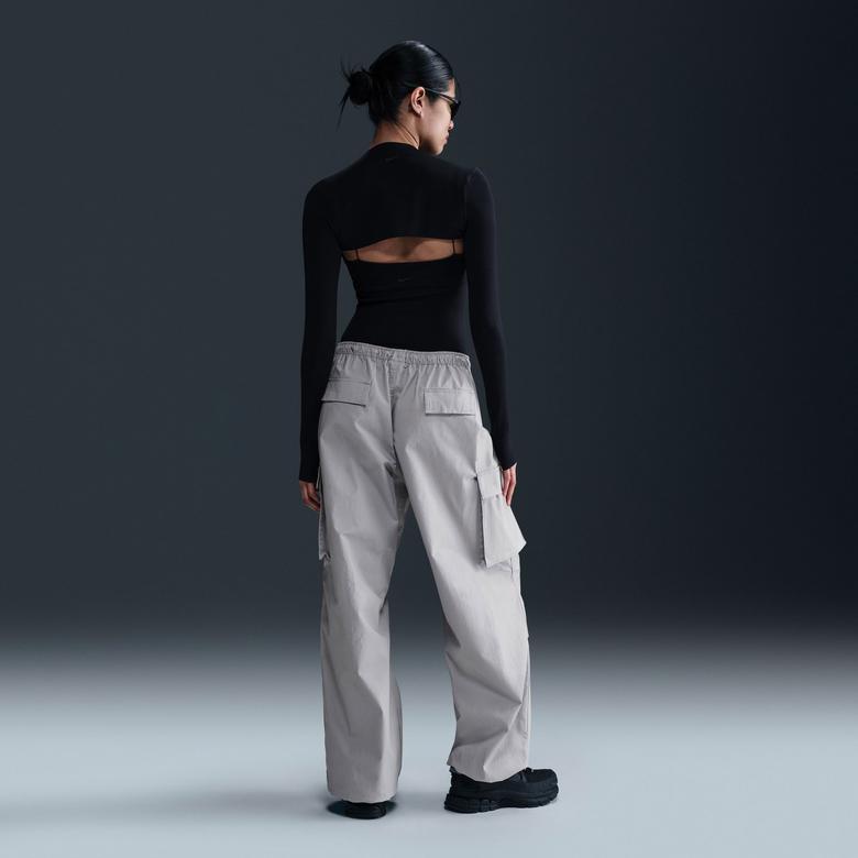 Nike Street Kadın Gri Pantolon