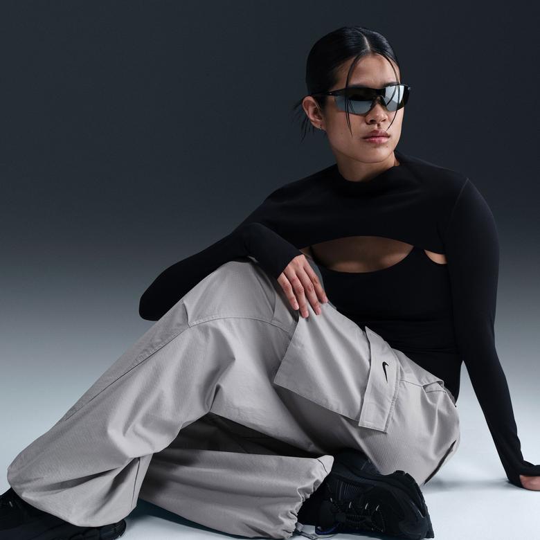 Nike Street Kadın Gri Pantolon