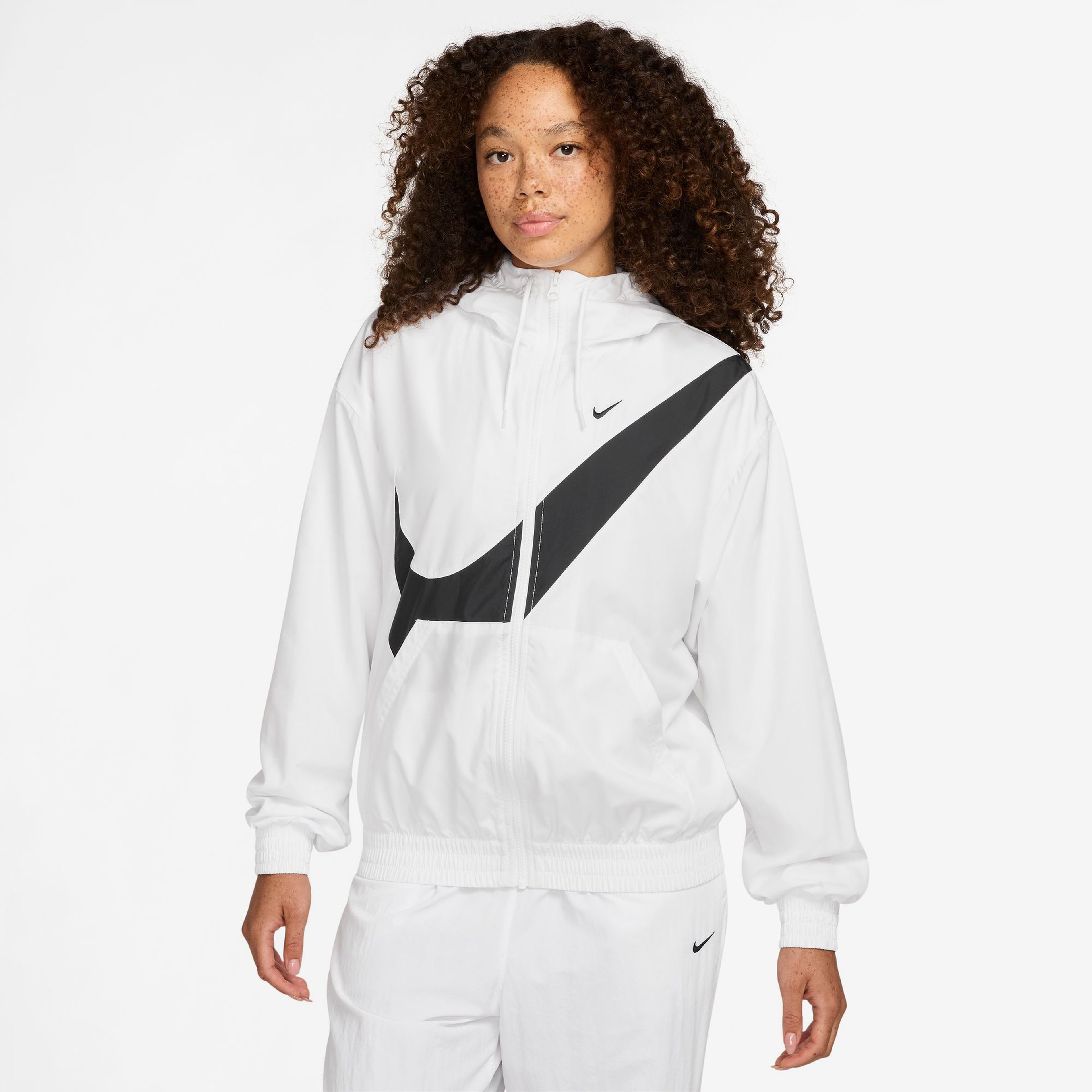 Nike Sportswear Classic Kadın Beyaz Sweatshirt