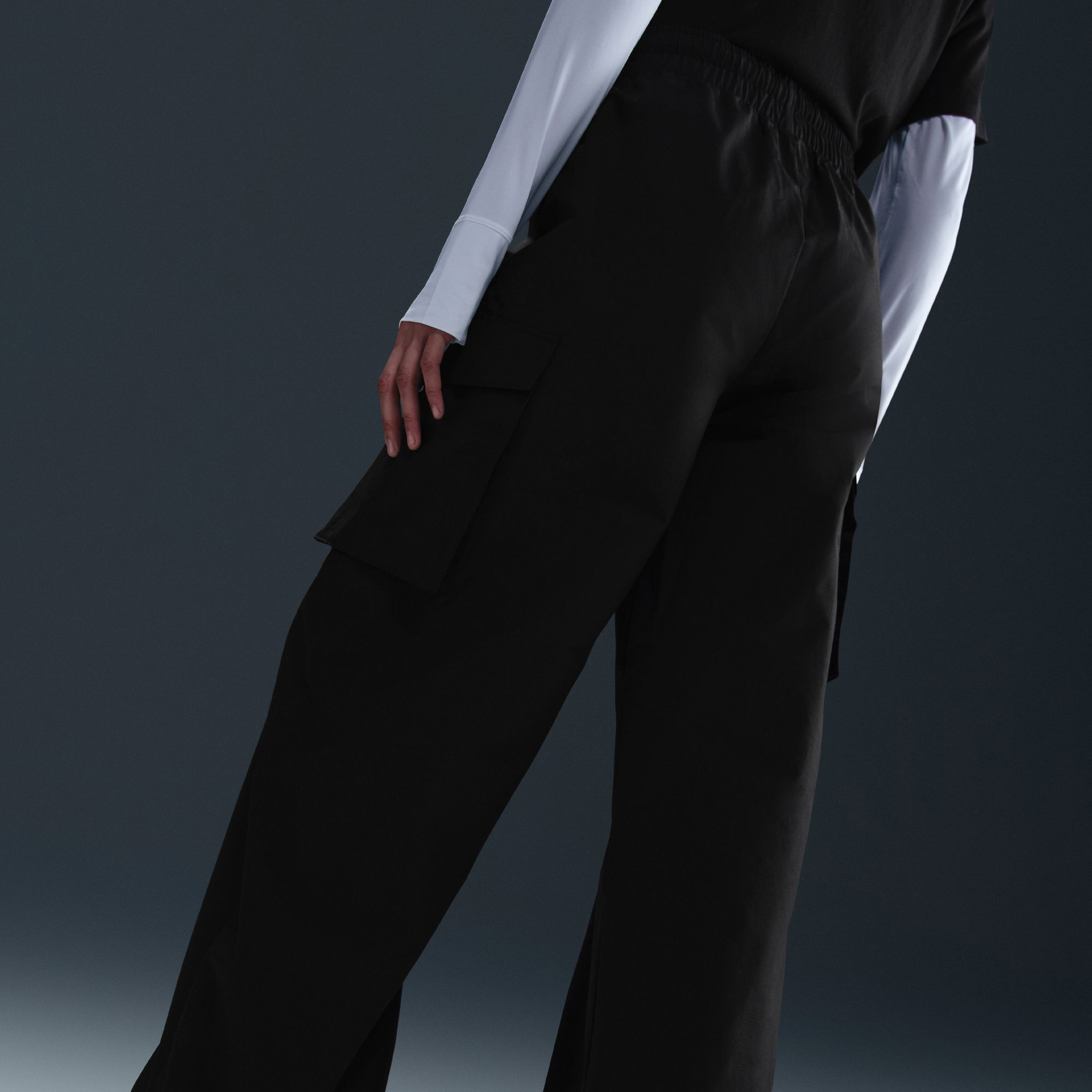 Nike Sportswear Everything Woven Kadın Siyah Eşofman Altı