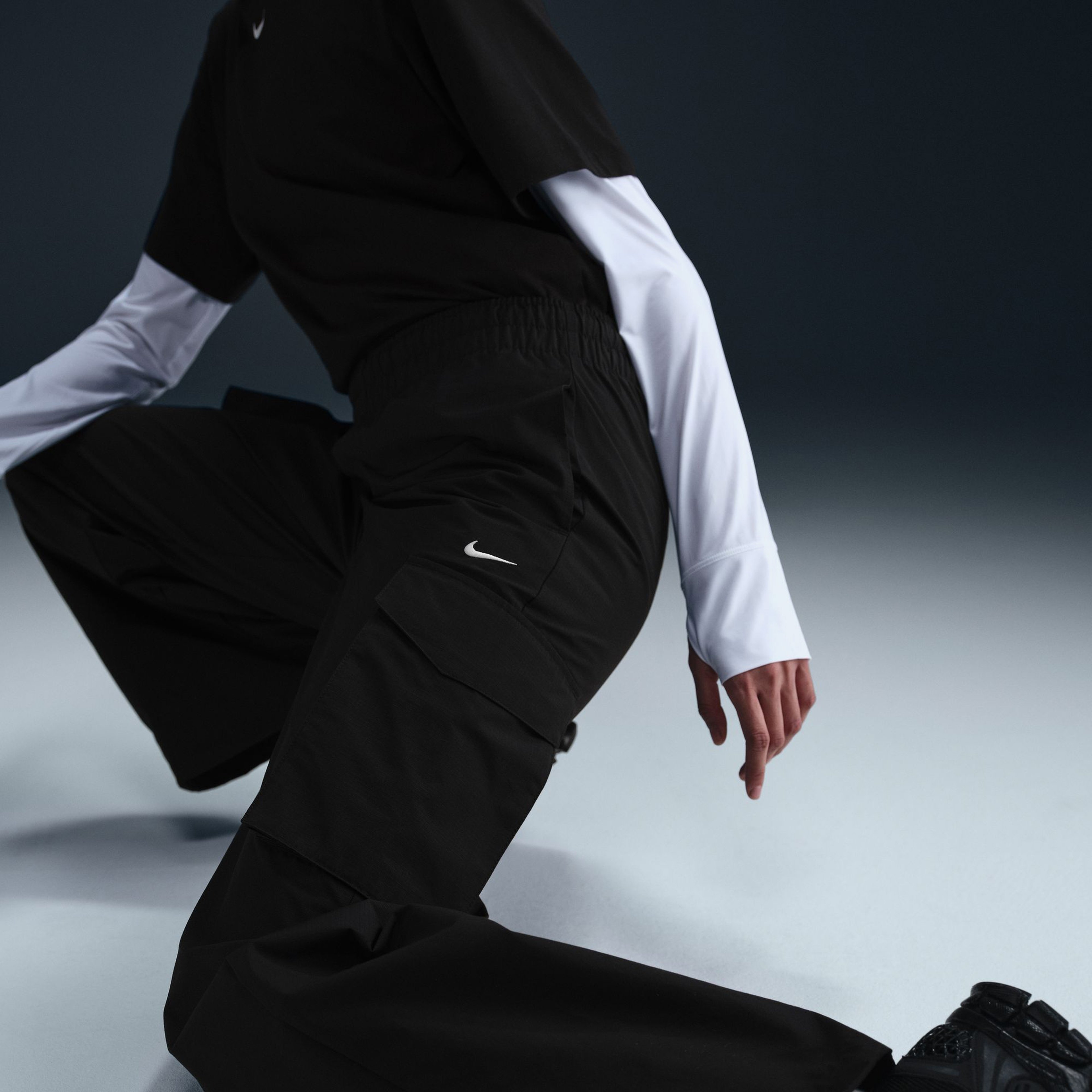 Nike Sportswear Everything Woven Kadın Siyah Eşofman Altı