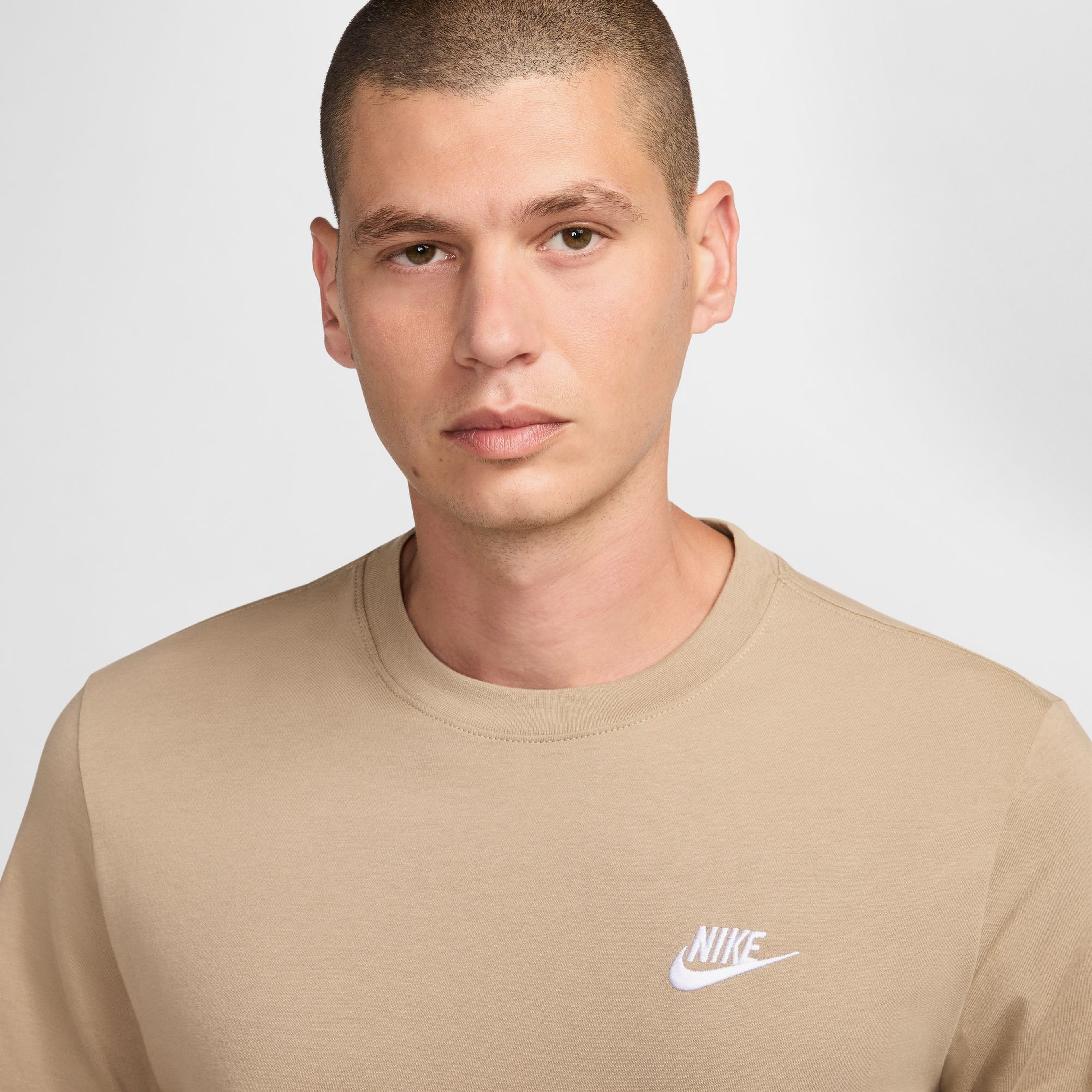 Nike Sportswear Club Erkek Haki T-Shirt