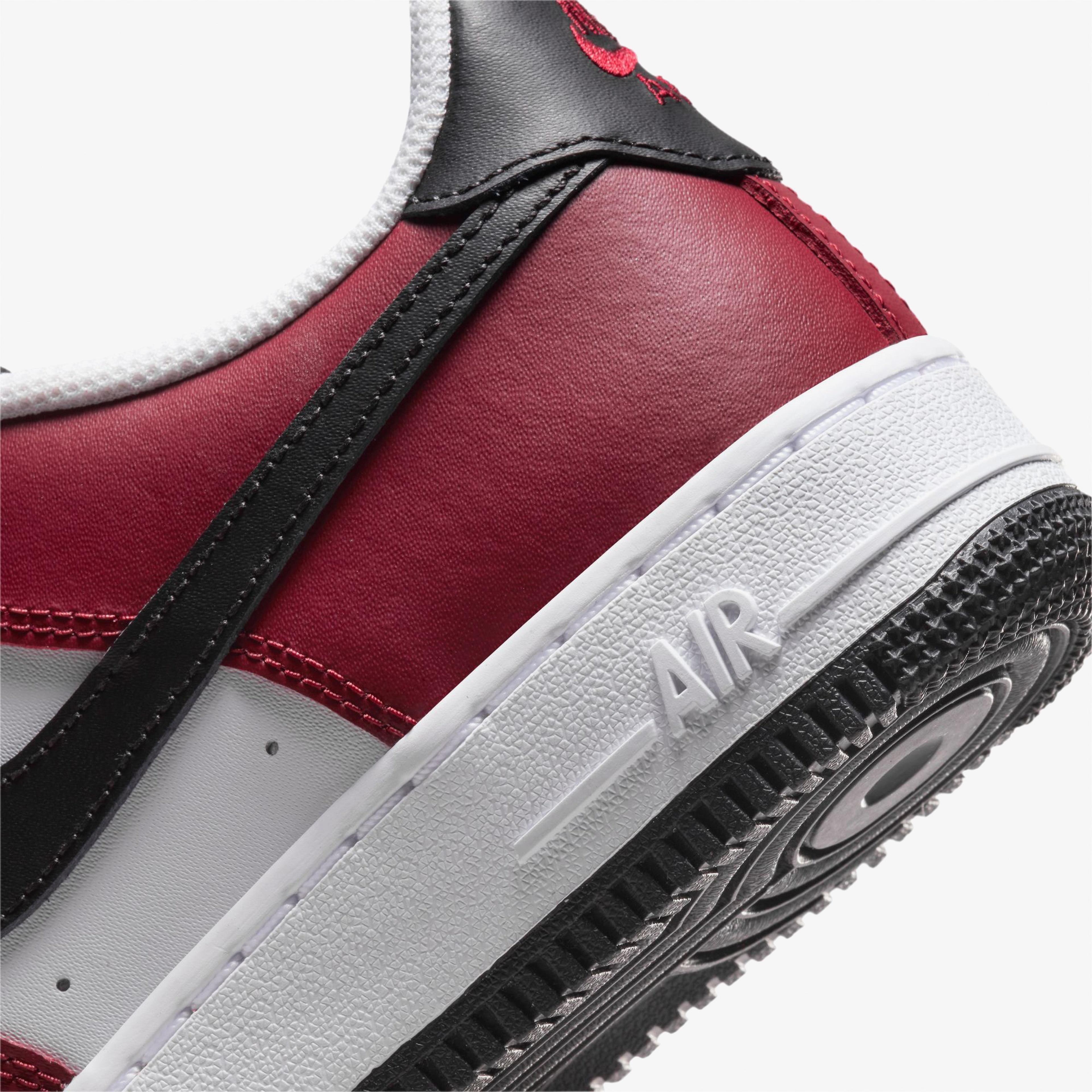 Nike Air Force 1 Lv8 1 (Gs) Çocuk Kırmızı Spor Ayakkabı