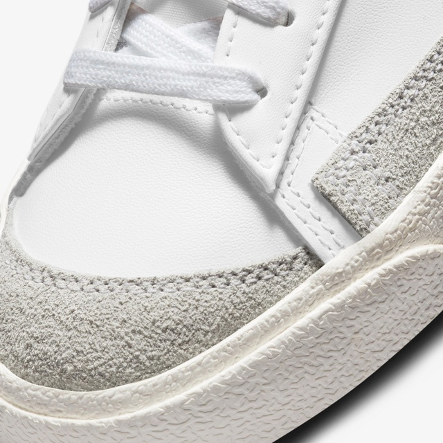 Nike Nike Blazer Low '77 Kadın Beyaz Spor Ayakkabı Sneaker | Occasion Beyaz - 8. görsel