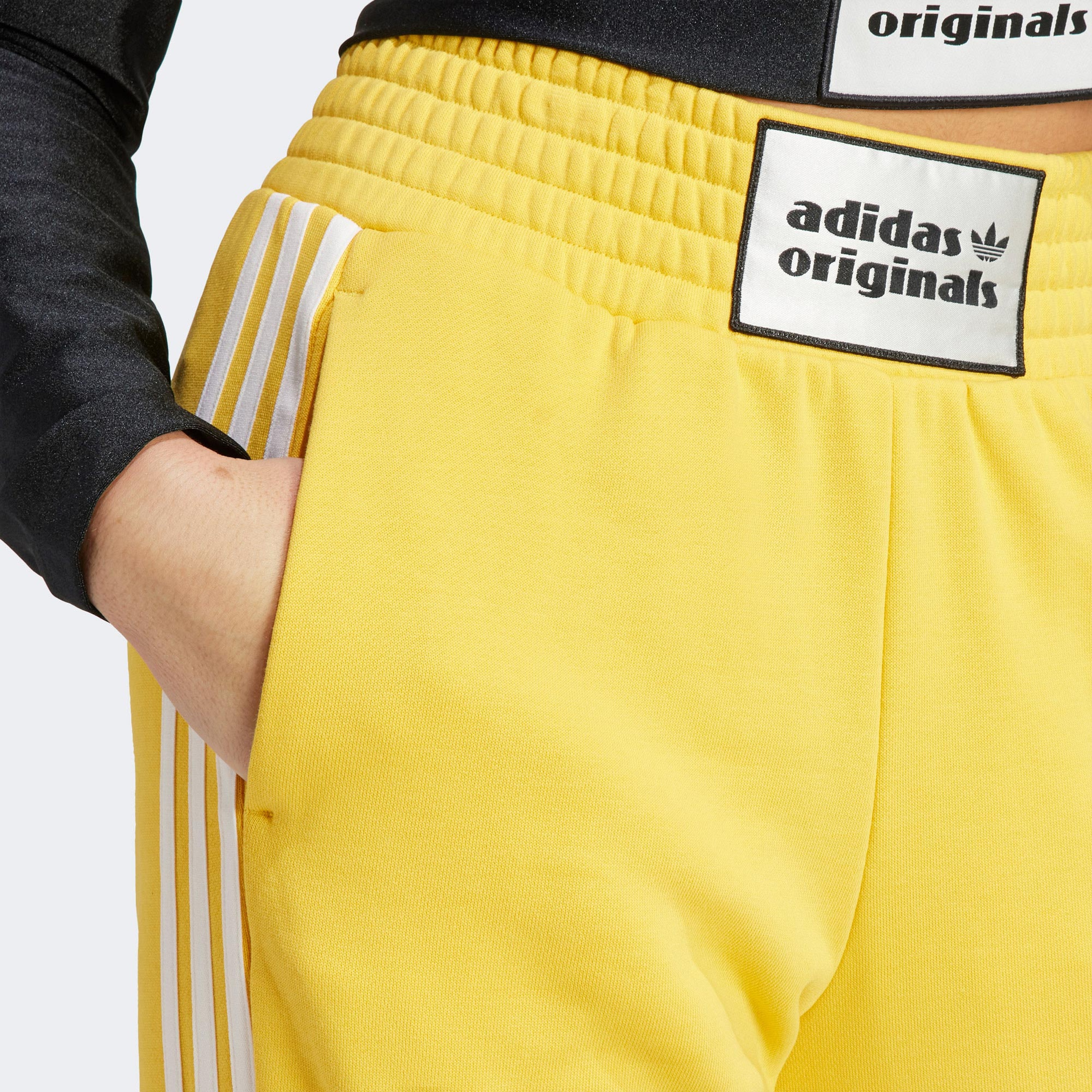 adidas Originals App Kadın Sarı Eşofman Altı