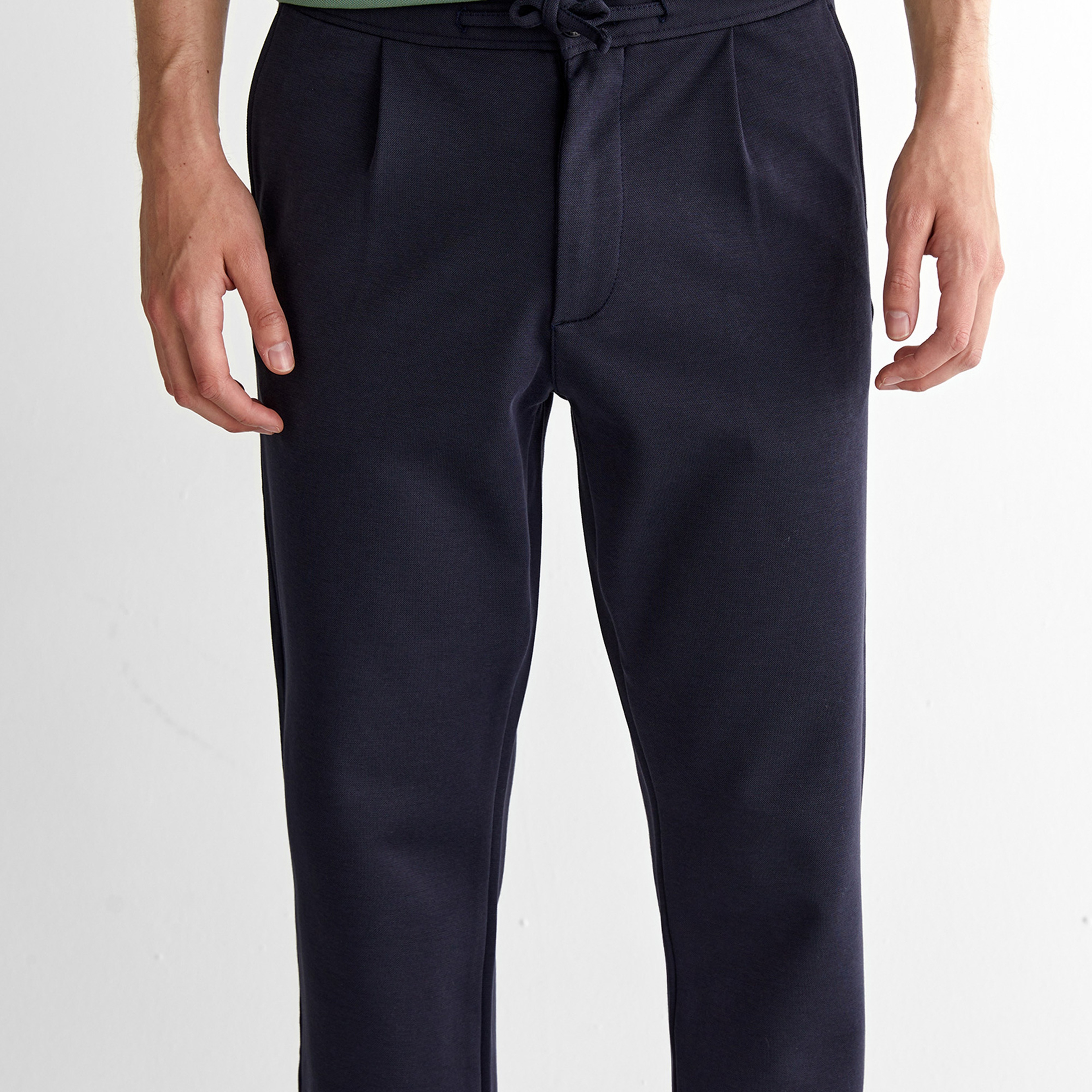 GANT Erkek Lacivert Regular Fit Jogger Pantolon