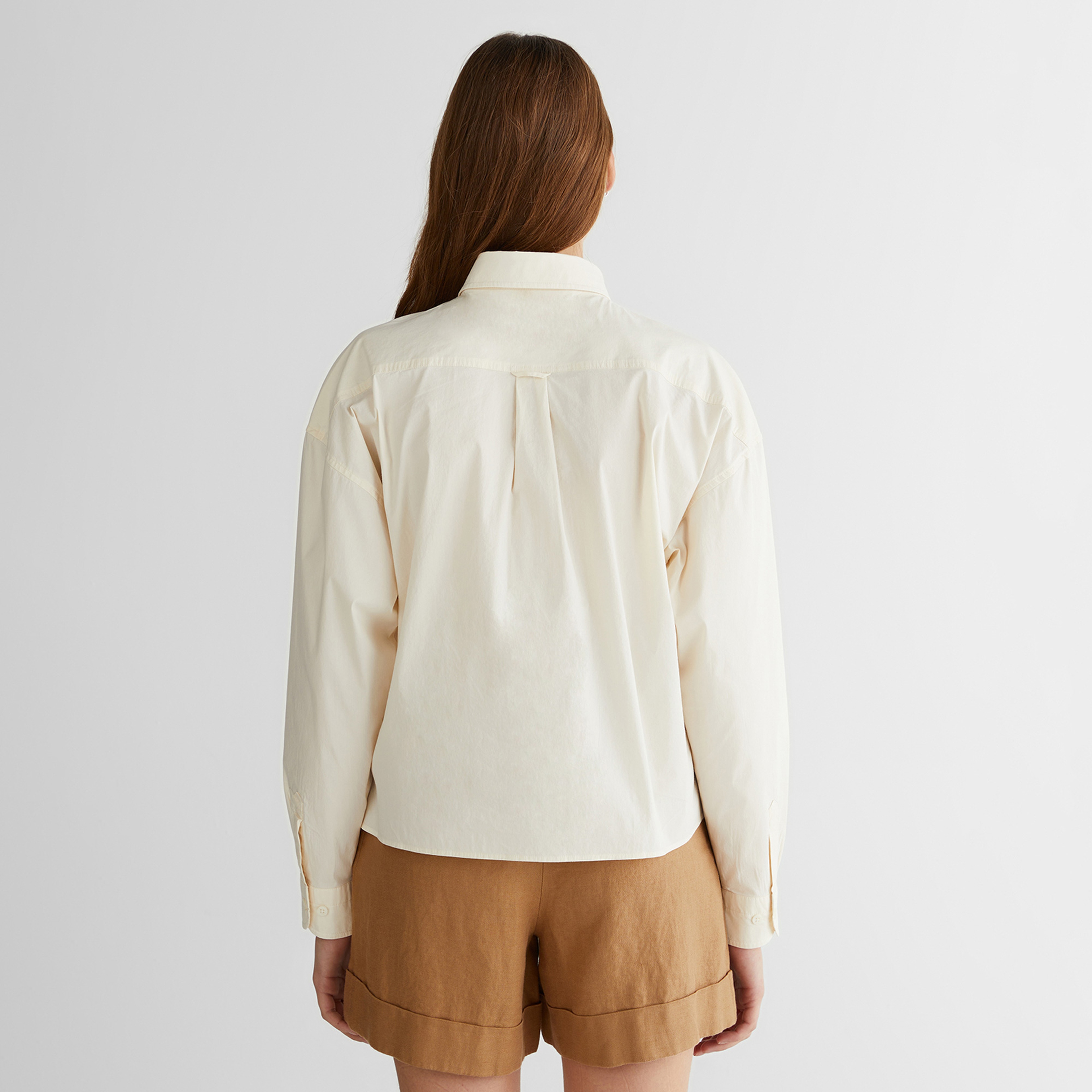 GANT Kadın Krem Klasik Yaka Logolu Gömlek