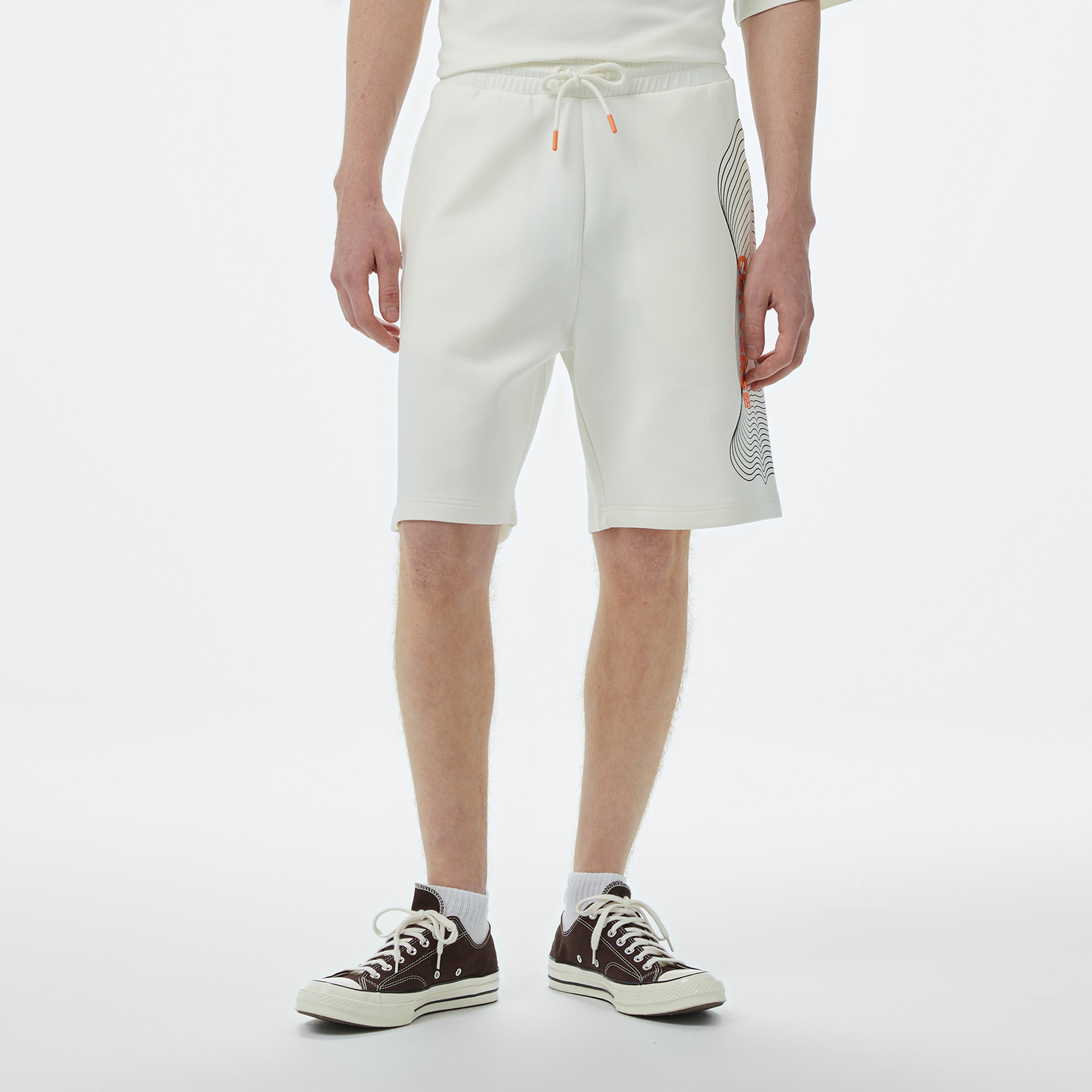 Converse Baskılı Erkek Oversize Fit Krem Şort