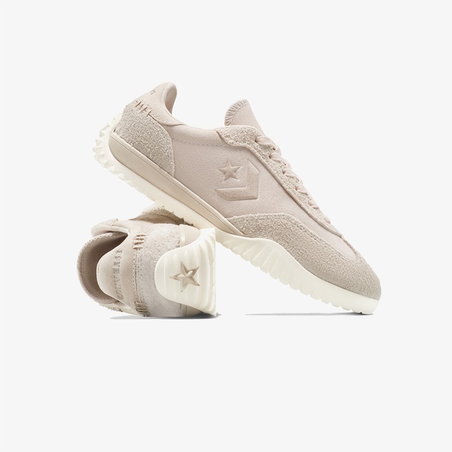 Converse Bej Converse Run Star Trainer Suede