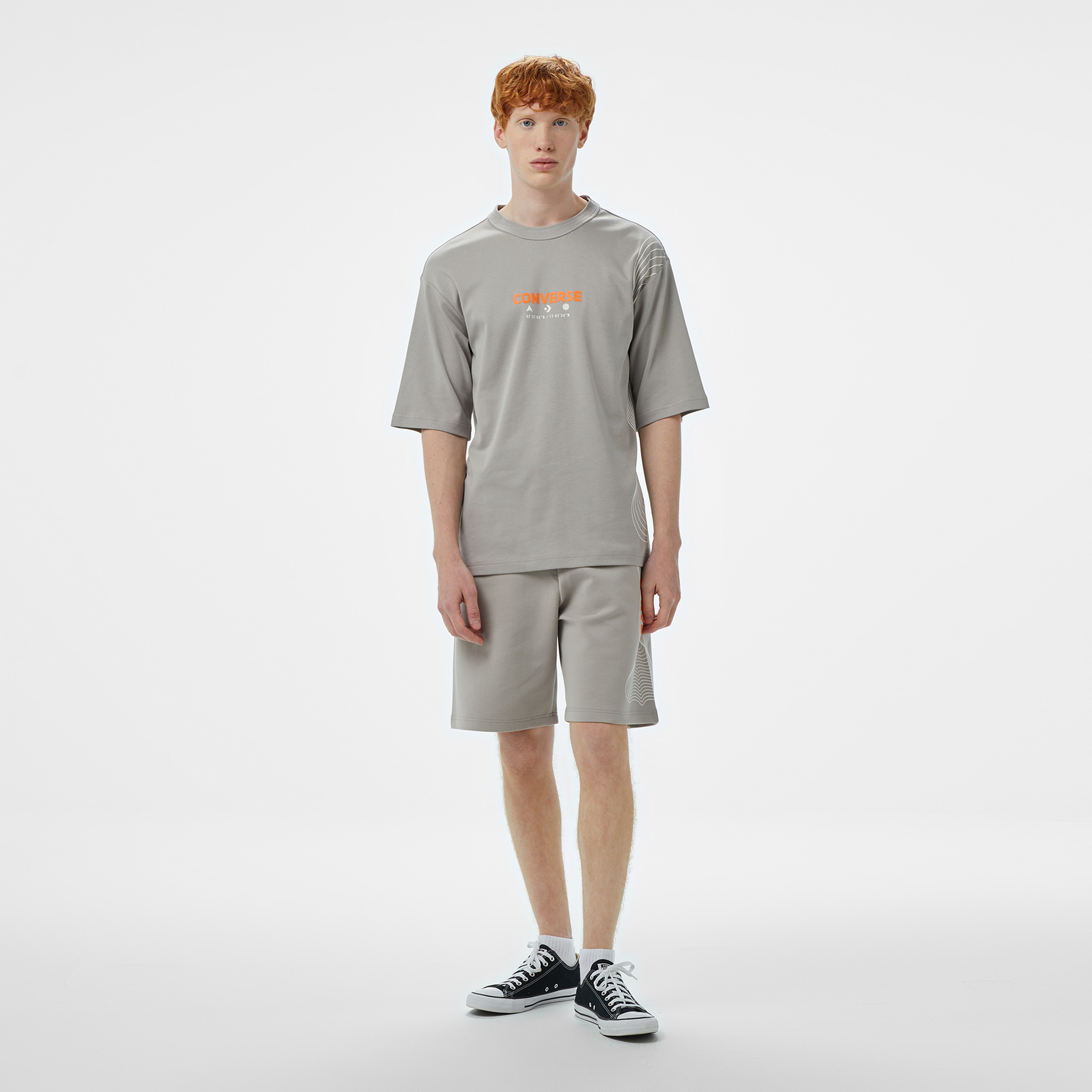 Converse Star Chevron Baskılı Erkek Oversize Fit Gri T-Shirt