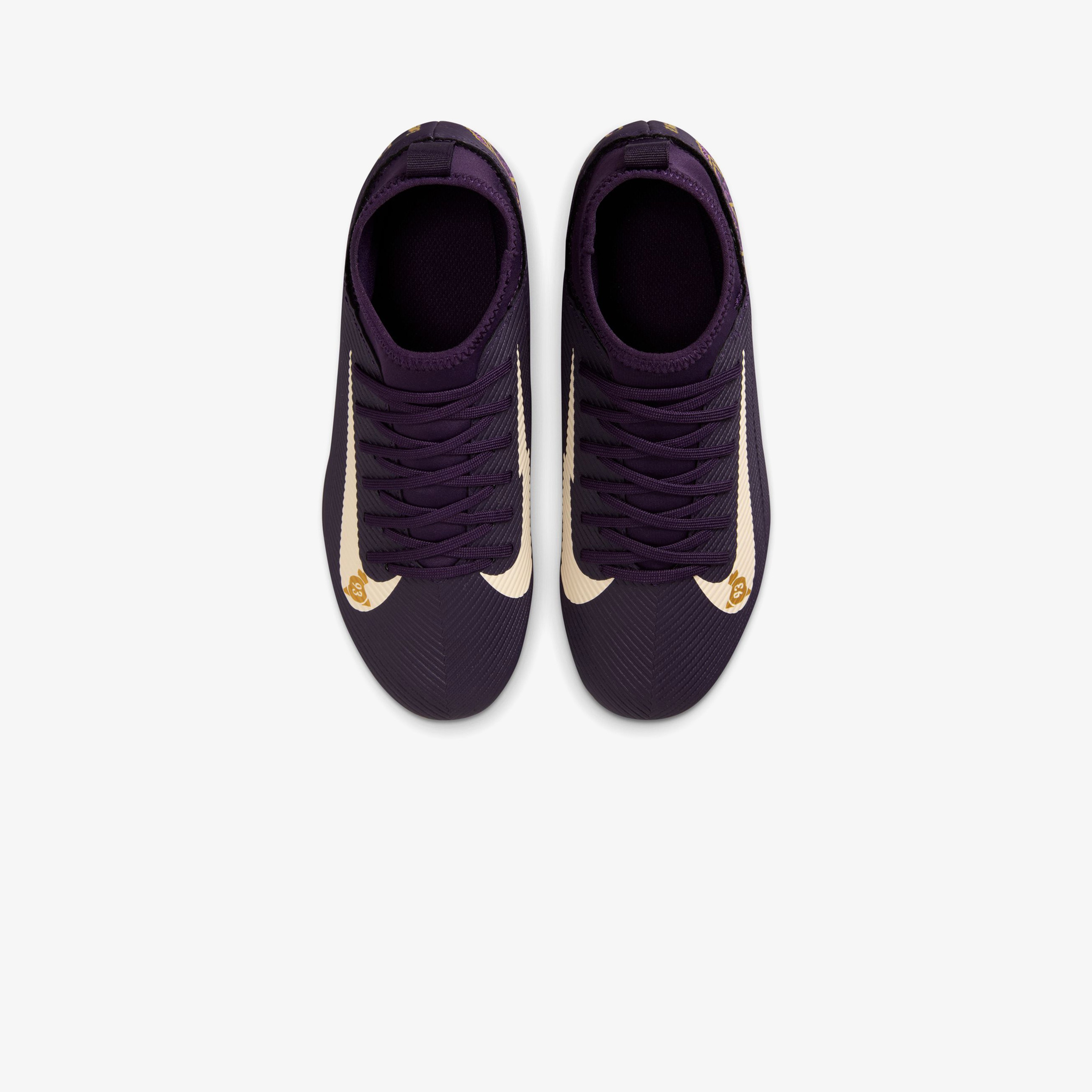 Nike Jr. Mercurial Superfly 10 Club "Kylian Mbappe" Çocuk Mor Çim Saha Kramponu