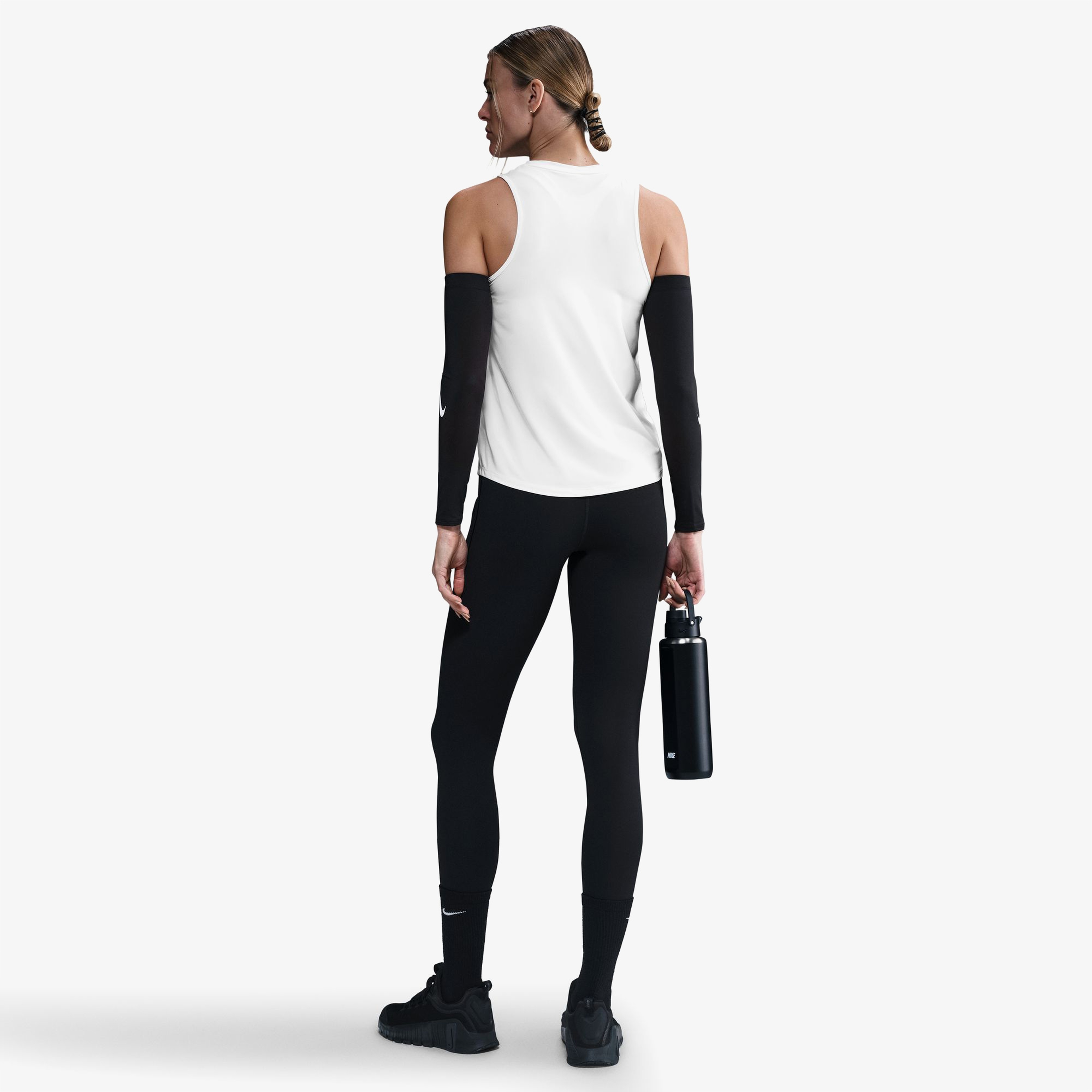 Nike One Classic Kadın Beyaz Antrenman Atleti