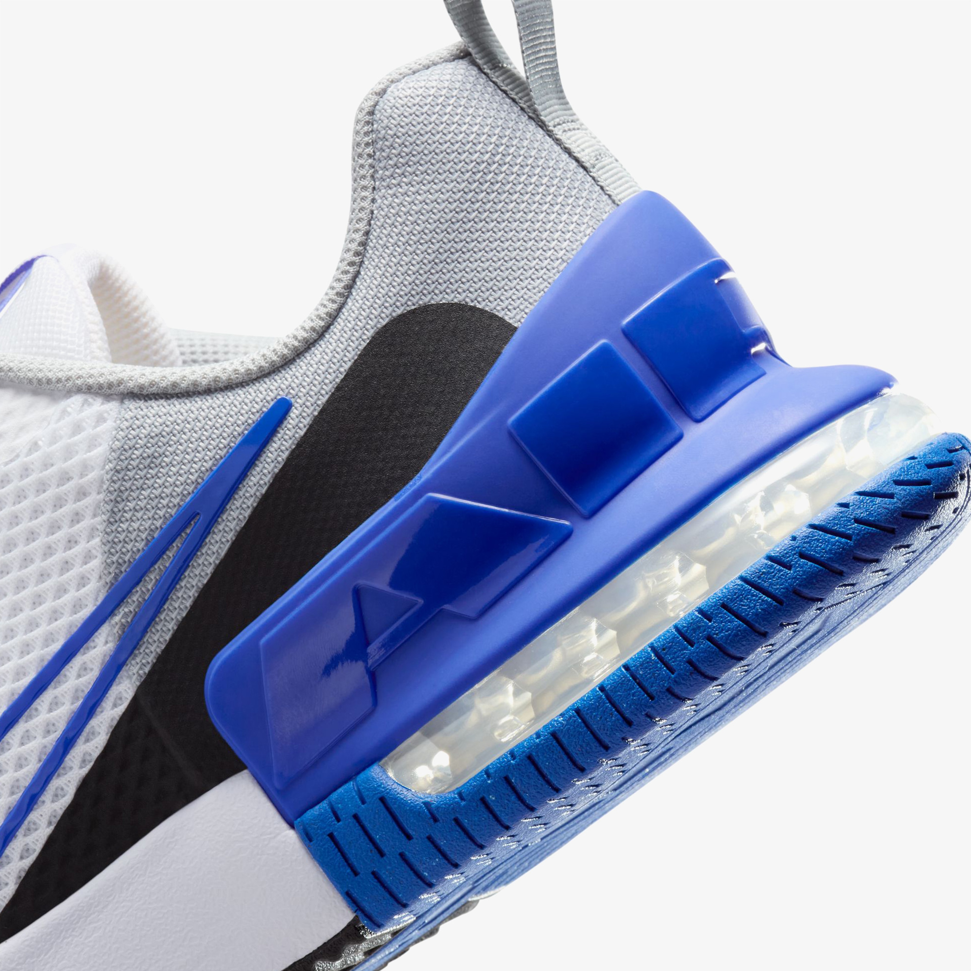 Nike Air Max Alpha Trainer 6 Erkek Beyaz Antrenman Ayakkabısı