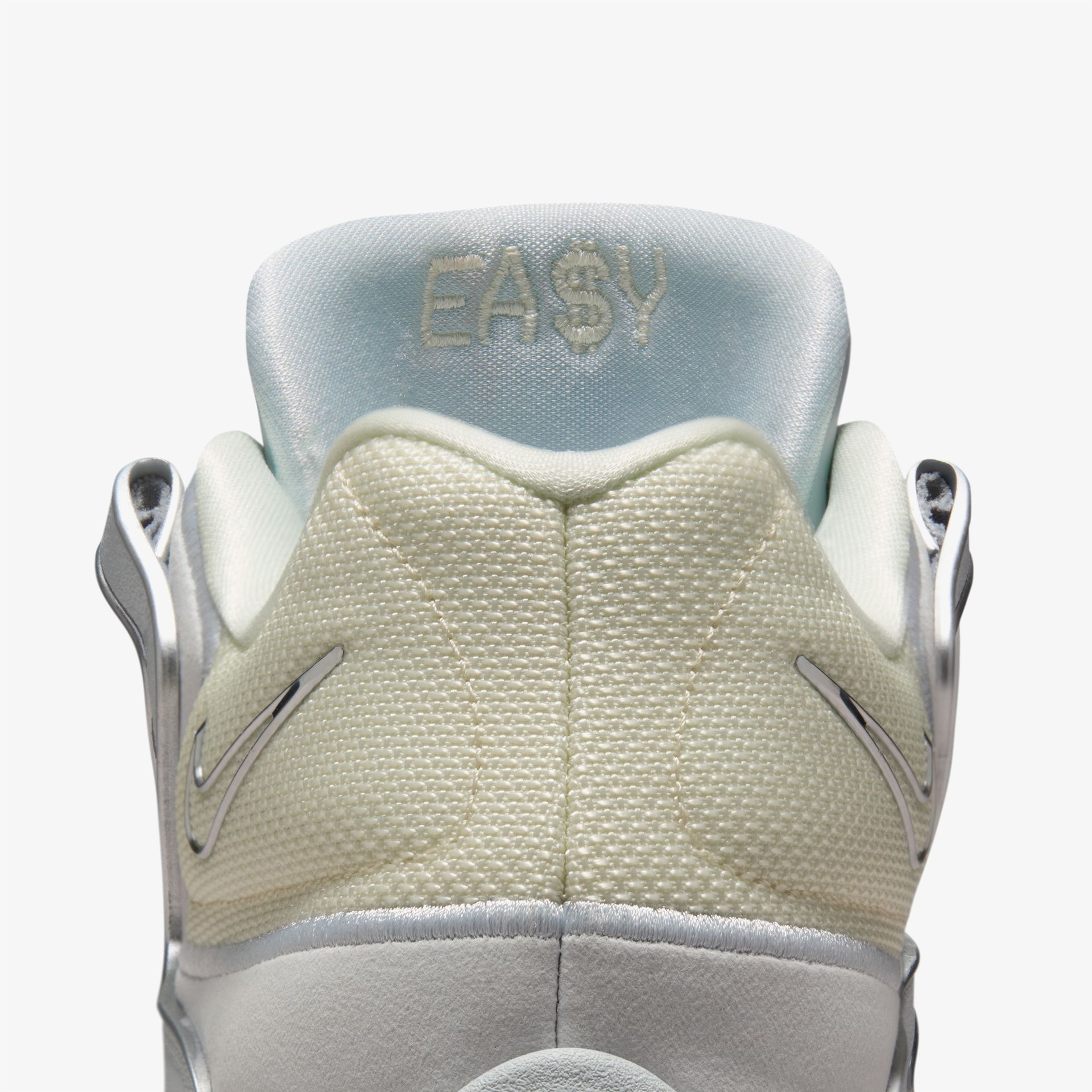 Nike Erkek Gri Spor Ayakkabı & Sneaker