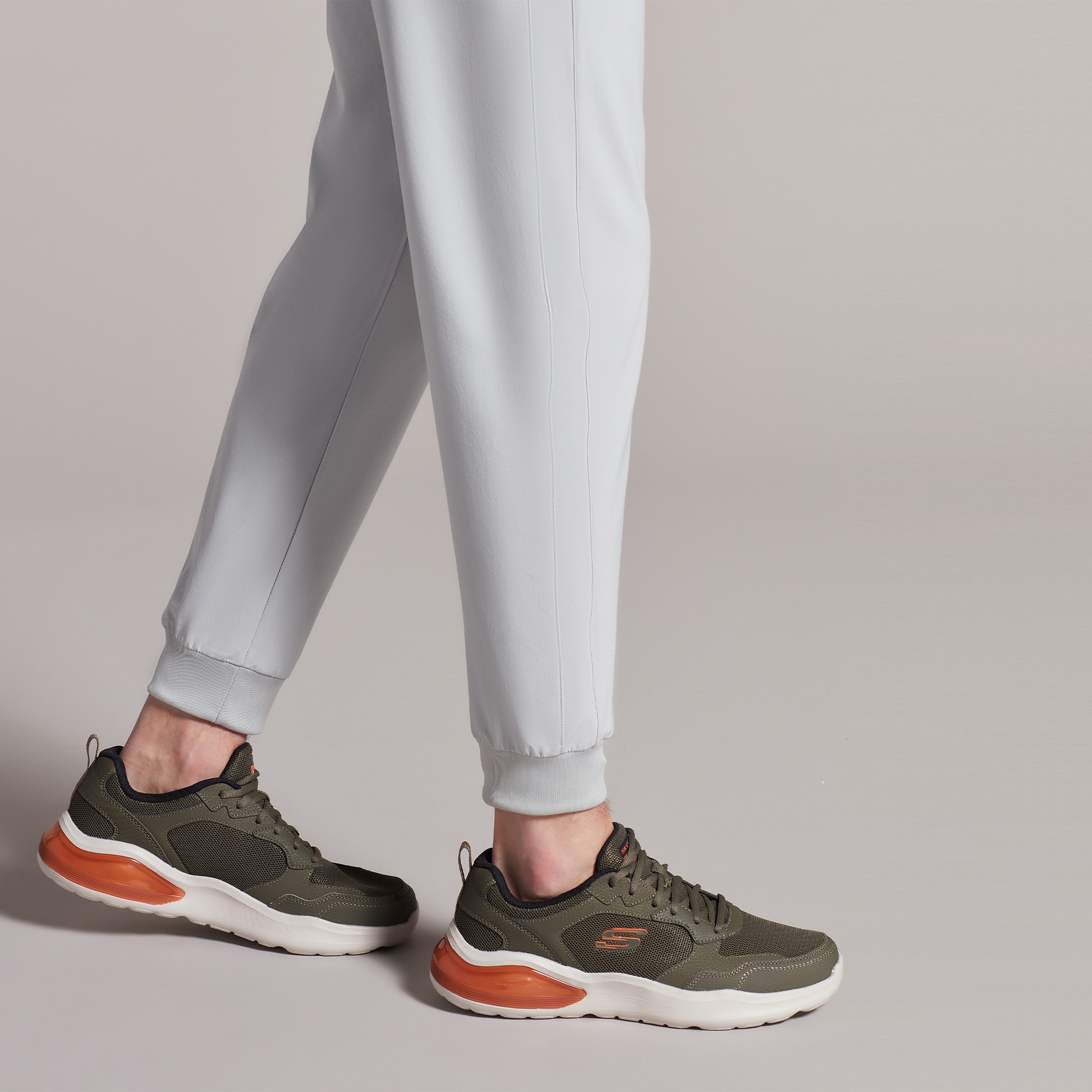 Skechers Micro Collection Side Zipped Erkek Gri Günlük Eşofman Altı