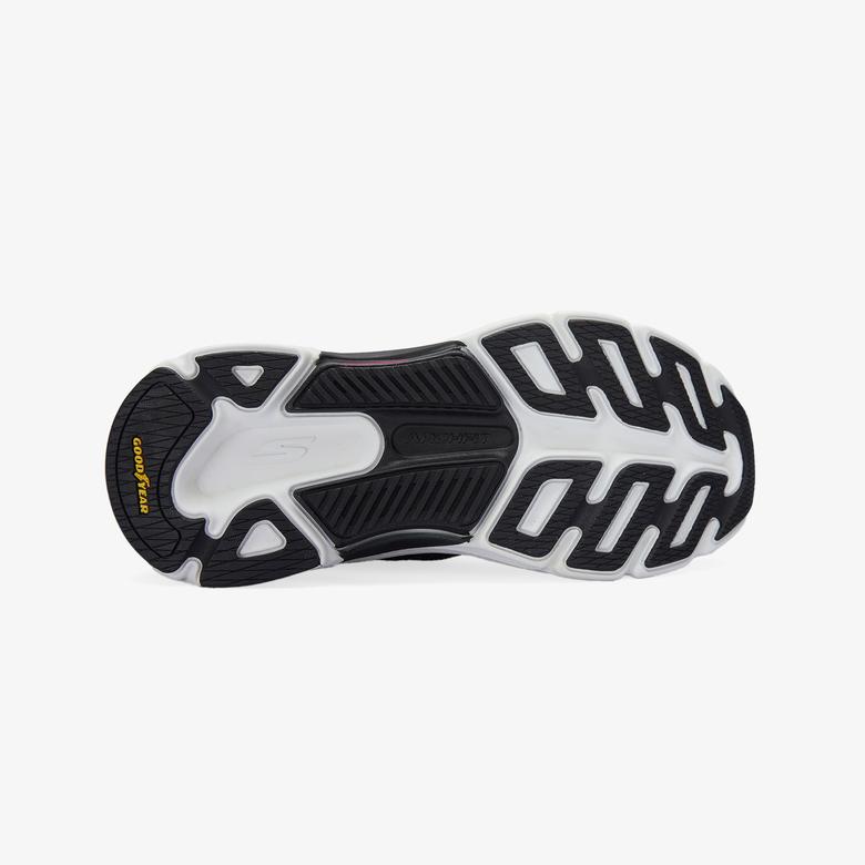 Skechers Max Cushioning Arch Fit 2.0 Avenida Kadın Siyah Koşu Ayakkabısı