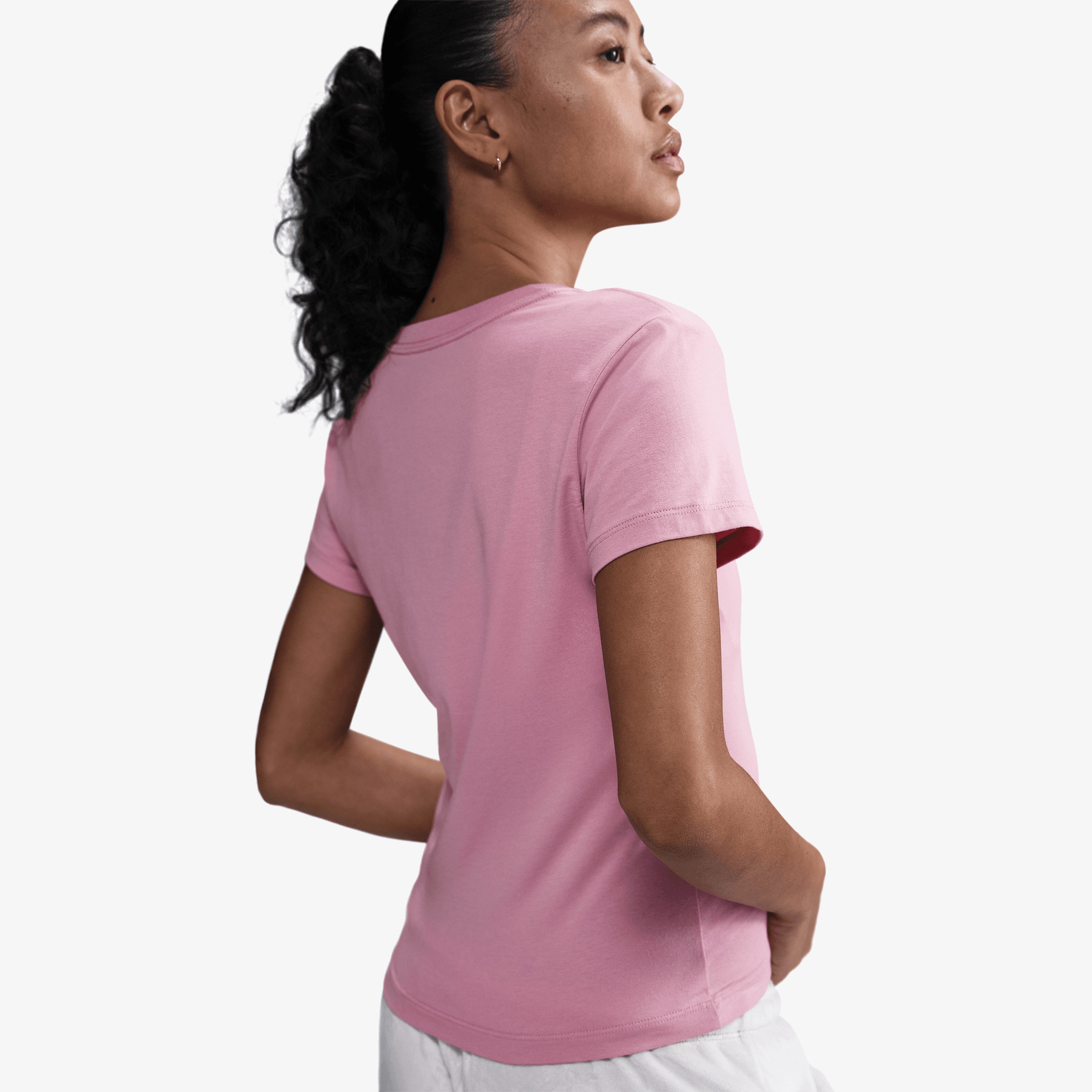 Nike Sportswear Chill Knit Kadın Pembe T-Shirt